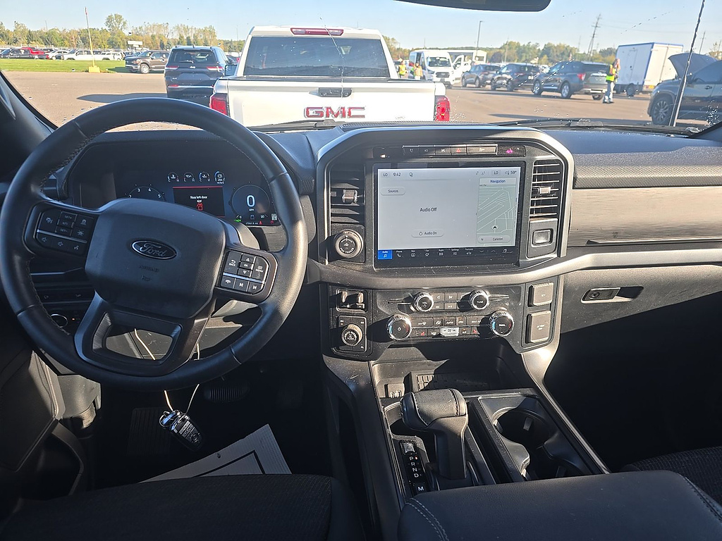 2024 Ford F-150 photo 14 of 15