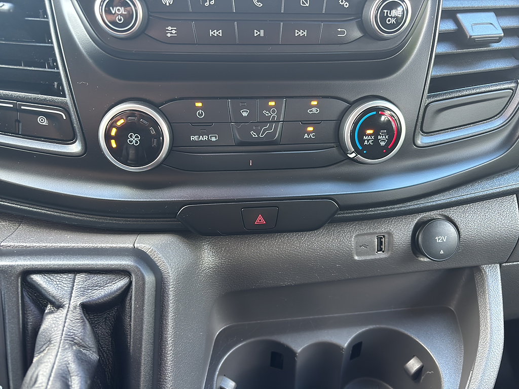 2025 Ford Transit Cargo Van photo 22 of 25