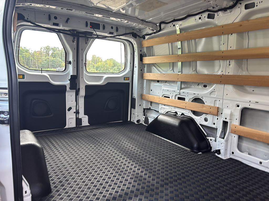 2025 Ford Transit Cargo Van photo 17 of 25