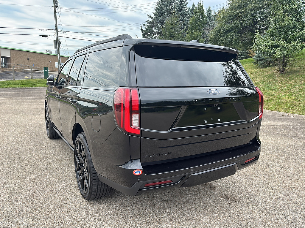2027 Ford Expedition Platinum Agate Black at Washington Ford