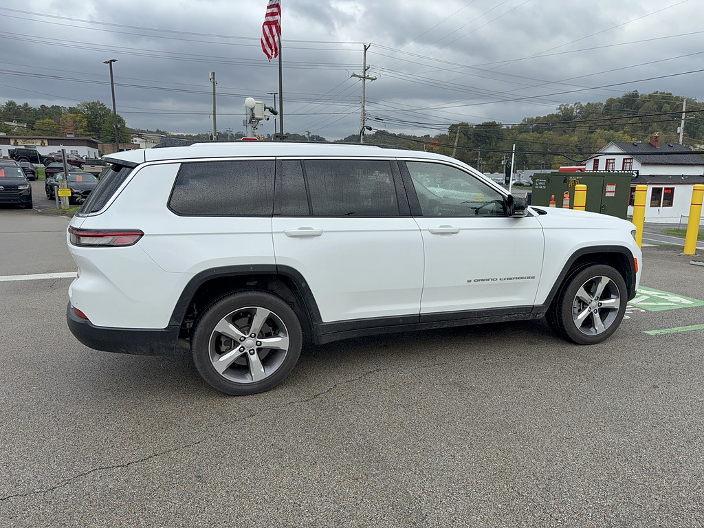 2021 Jeep Grand Cherokee L photo 3 of 5