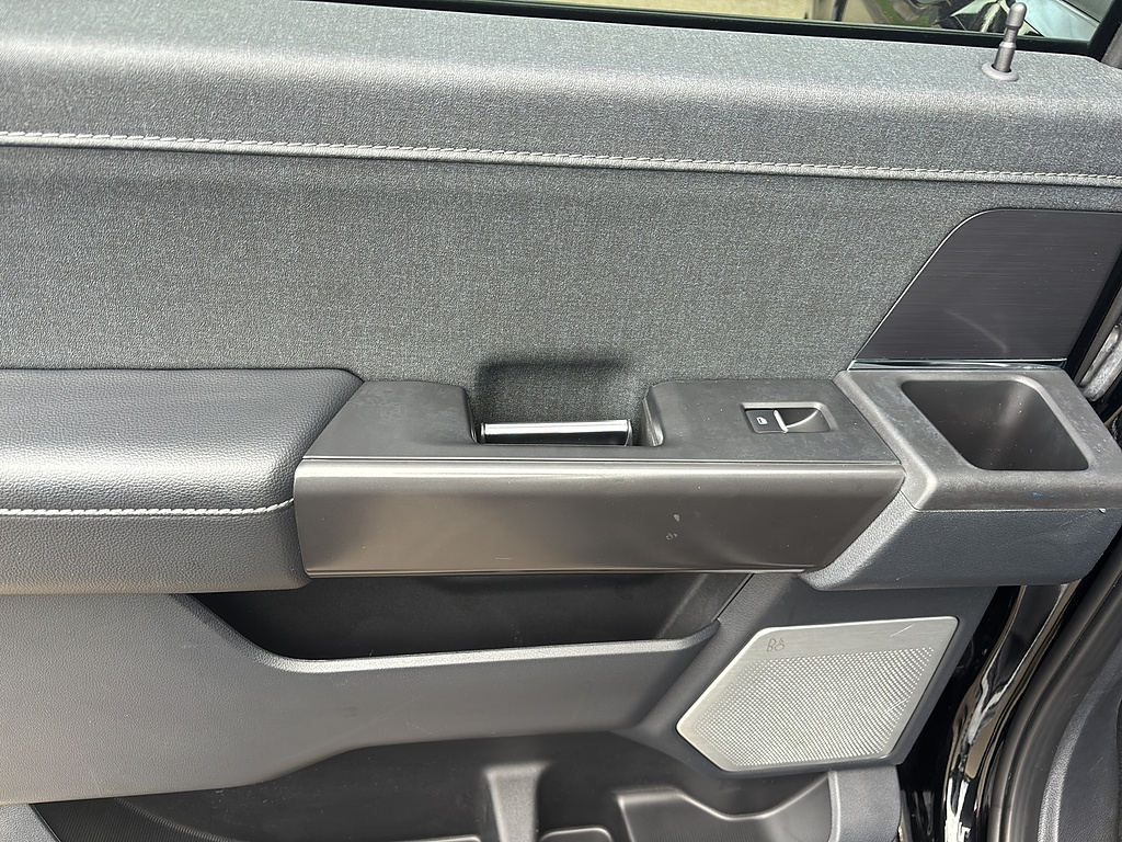 2024 Ford F-150 photo 17 of 27