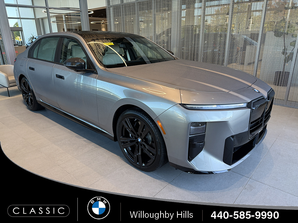 Gray (Oxide Grey Metallic) 2027 BMW 7 Series Sedan All-Wheel Drive 8-Speed Automatic