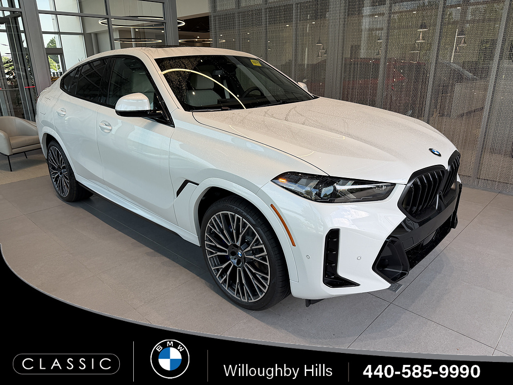 Mineral White Metallic 2027 BMW X6 SUV / Crossover All-Wheel Drive 8-Speed Automatic