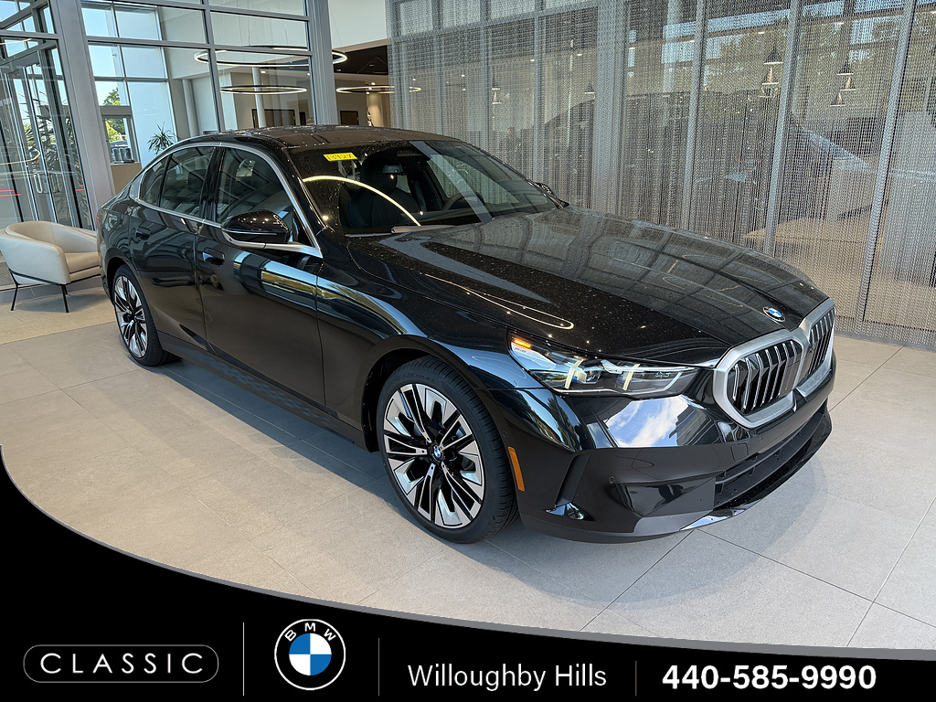 Black Sapphire Metallic 2027 BMW 5 Series Sedan All-Wheel Drive 8-Speed Automatic
