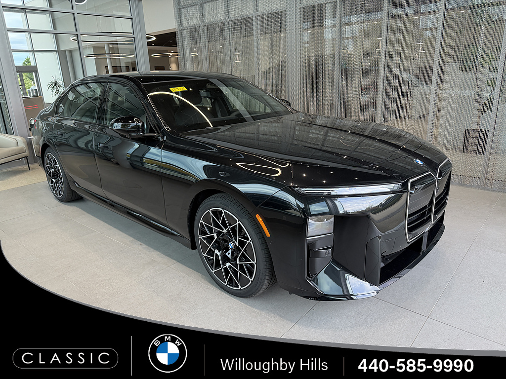 Black Sapphire Metallic 2027 BMW 7 Series Sedan All-Wheel Drive 8-Speed Automatic