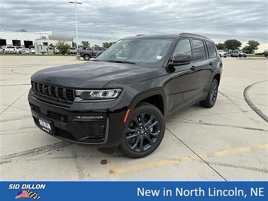 Diamond Black Crystal Pearl Coat 2026 Jeep Grand Cherokee L SUV / Crossover Four-Wheel Drive 8-Speed Automatic