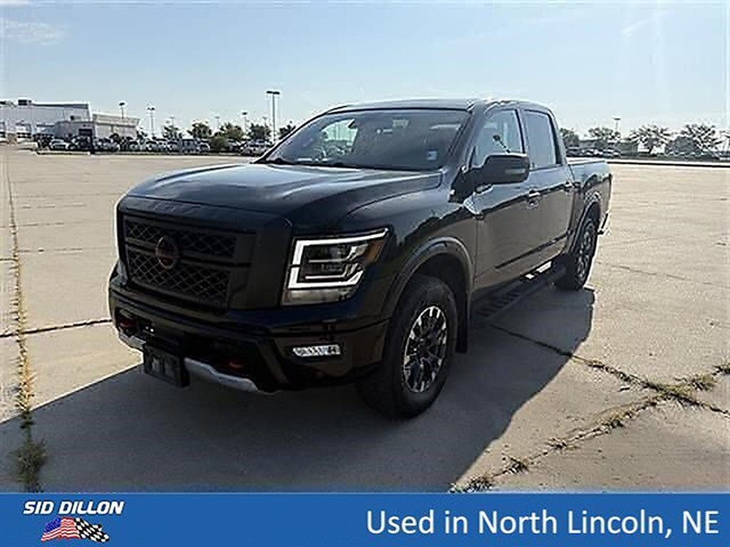 Super Black 2024 Nissan Titan Pickup Truck Four-Wheel Drive 9-Speed Automatic