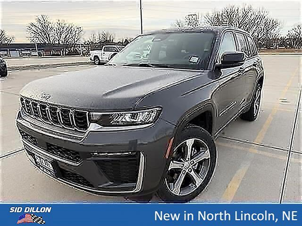 Gray (Baltic Grey Metallic Clear Coat) 2026 Jeep Grand Cherokee SUV / Crossover Four-Wheel Drive 8-Speed Automatic