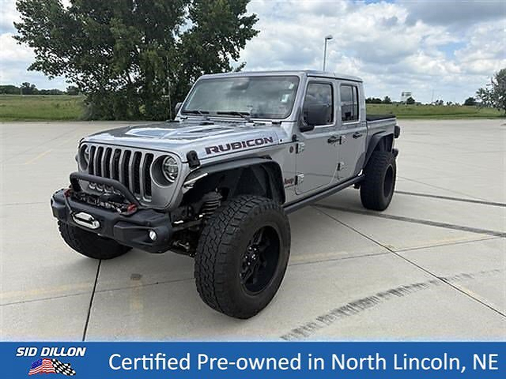 Billet Silver Metallic Clear Coat 2020 Jeep Gladiator Pickup Truck Four-Wheel Drive 8-Speed Automatic