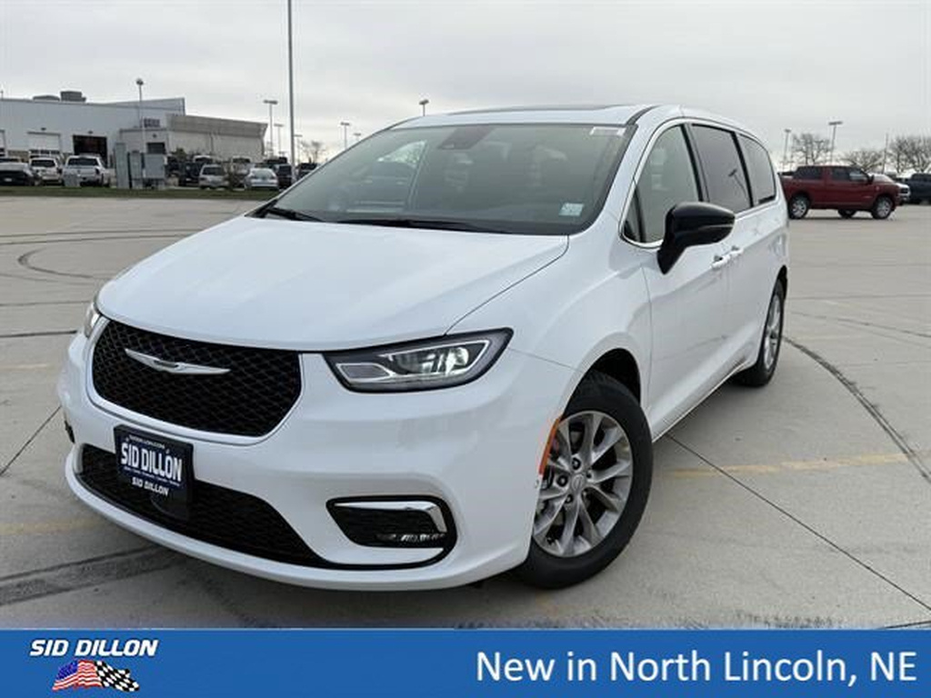 Bright White Clear Coat 2026 Chrysler Pacifica Minivan Front-Wheel Drive 9-Speed Automatic