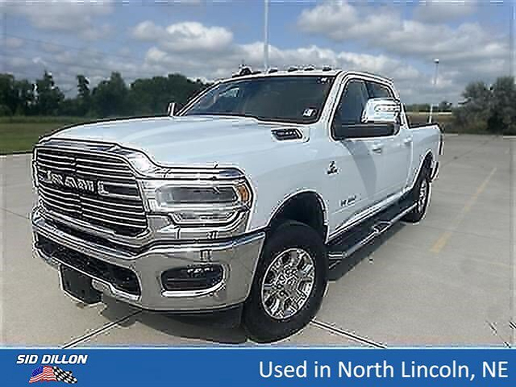 2024 RAM 3500 Laramie Crew Cab 4WD