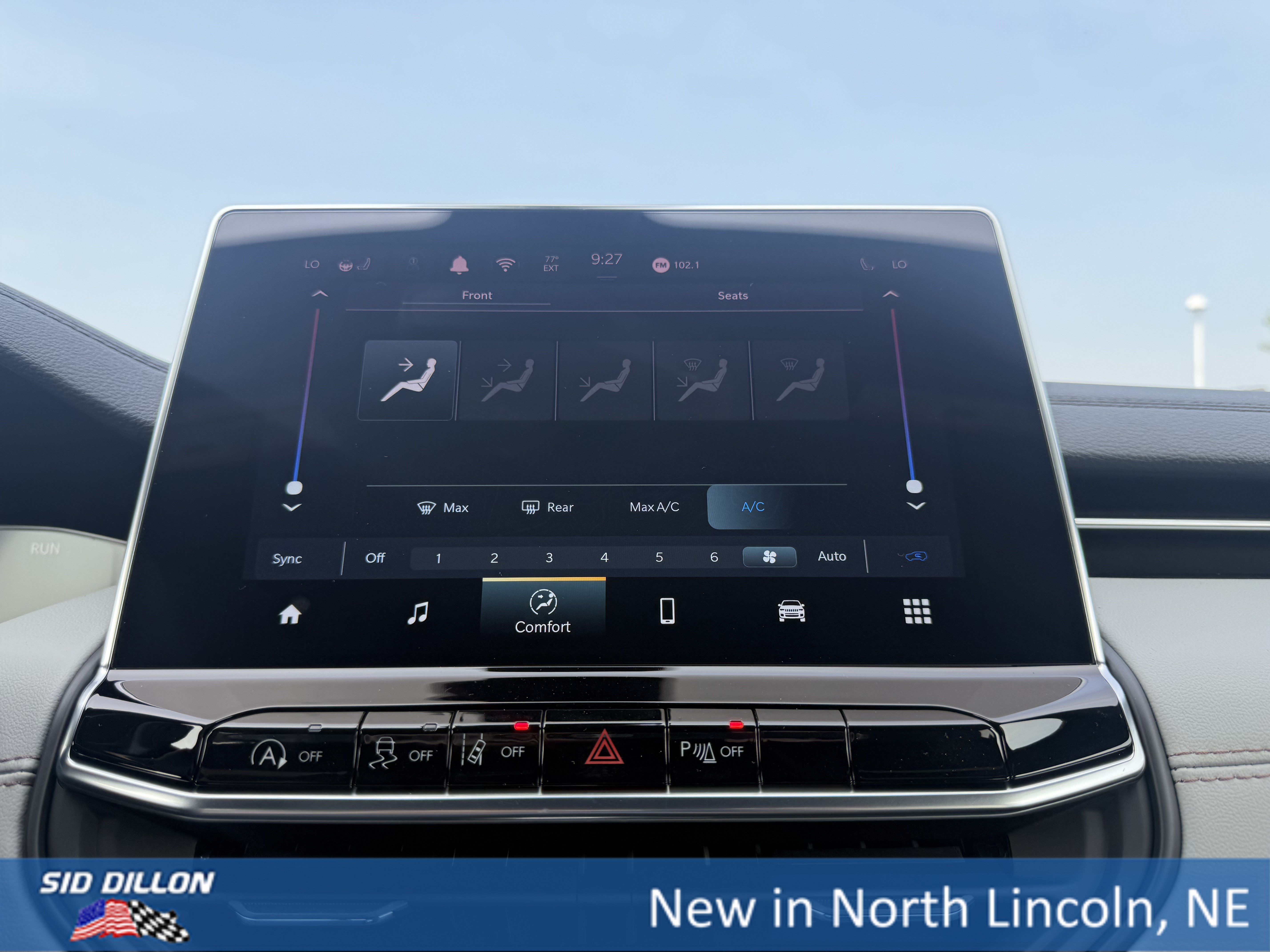 New 2026 Silver Zynith Metallic Clearcoat Jeep Limited image 11