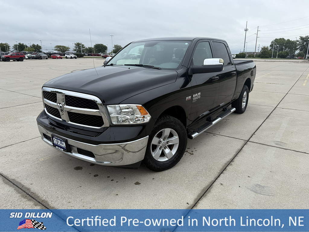 Diamond Black Crystal Pearl Coat 2020 RAM 1500 Pickup Truck  8-Speed Automatic