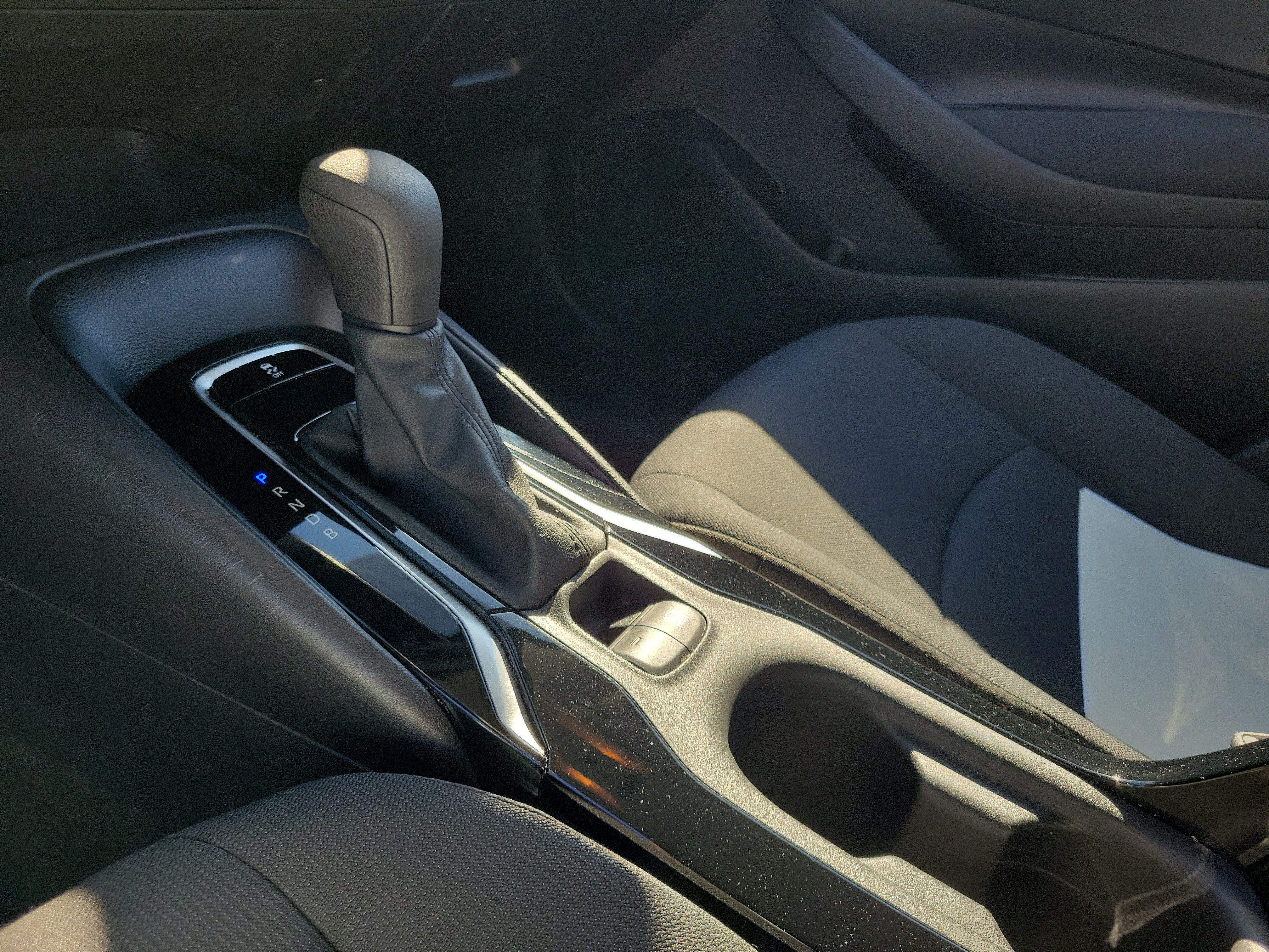 Certified Used 2022 Classic Silver Metallic Toyota LE image 29