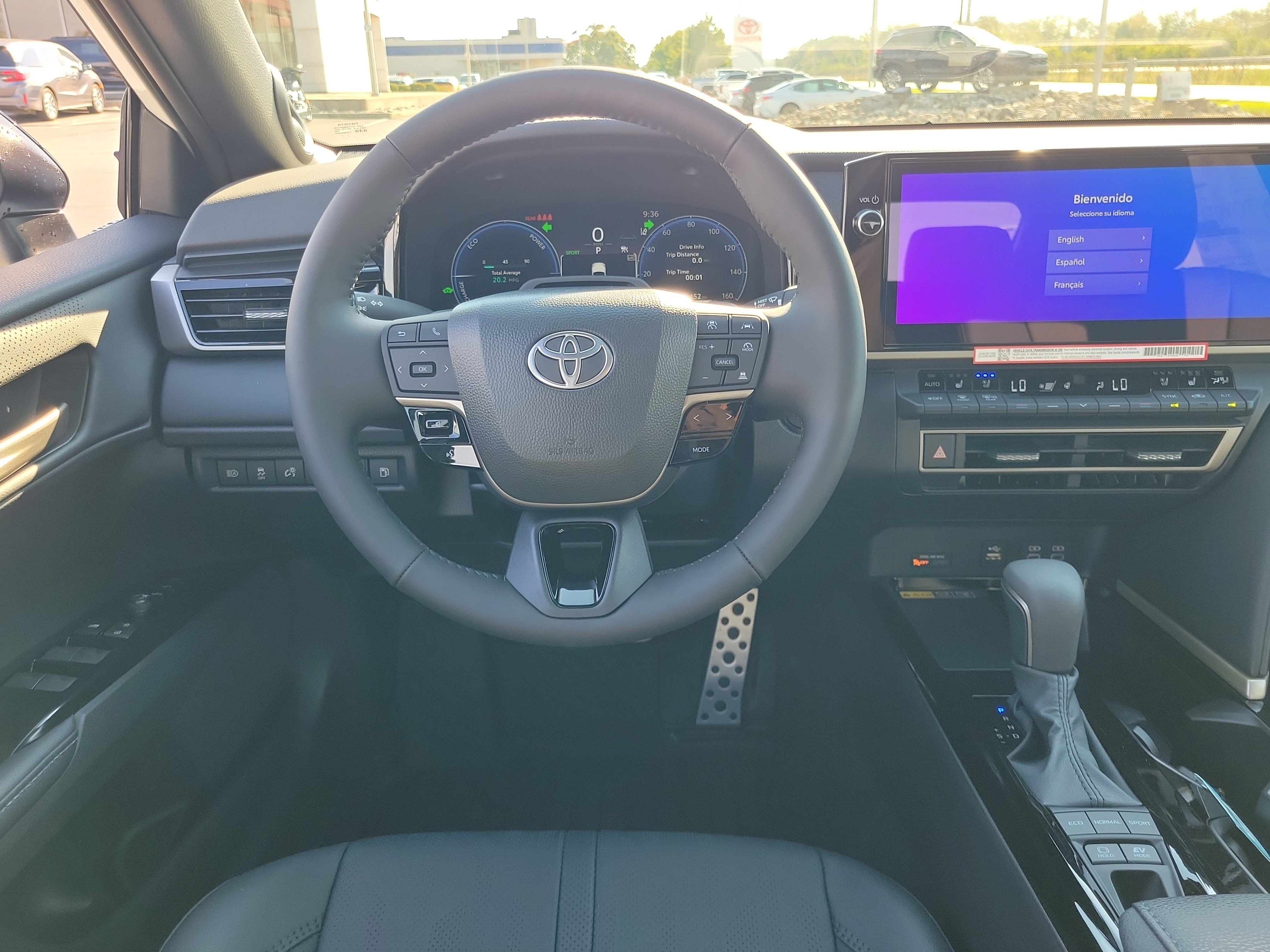New 2026 Wind Chill Pearl w/Midnight Black Metallic Roof Toyota XSE image 14