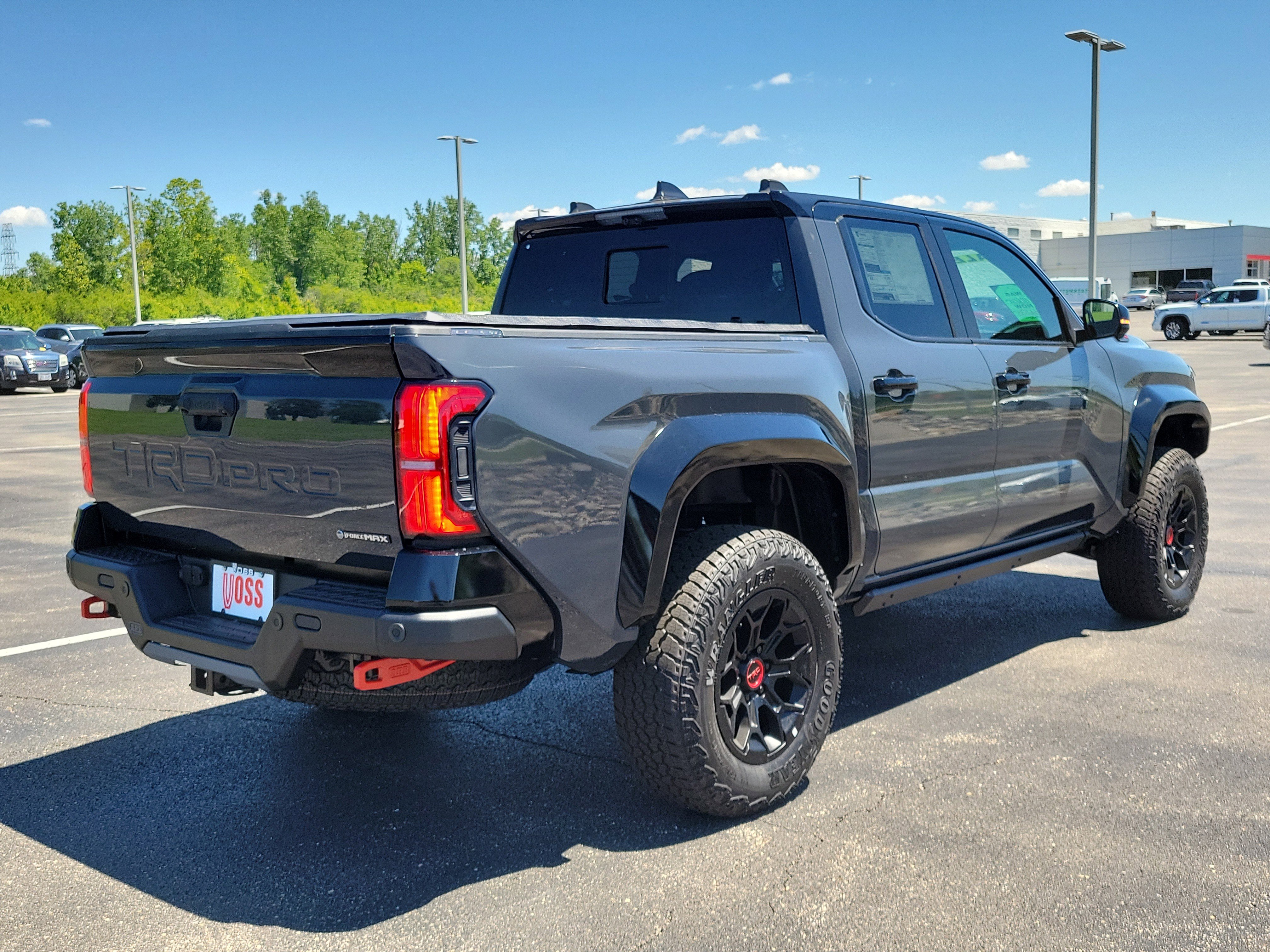 2026 Toyota Tacoma TRD Pro - Photo 38