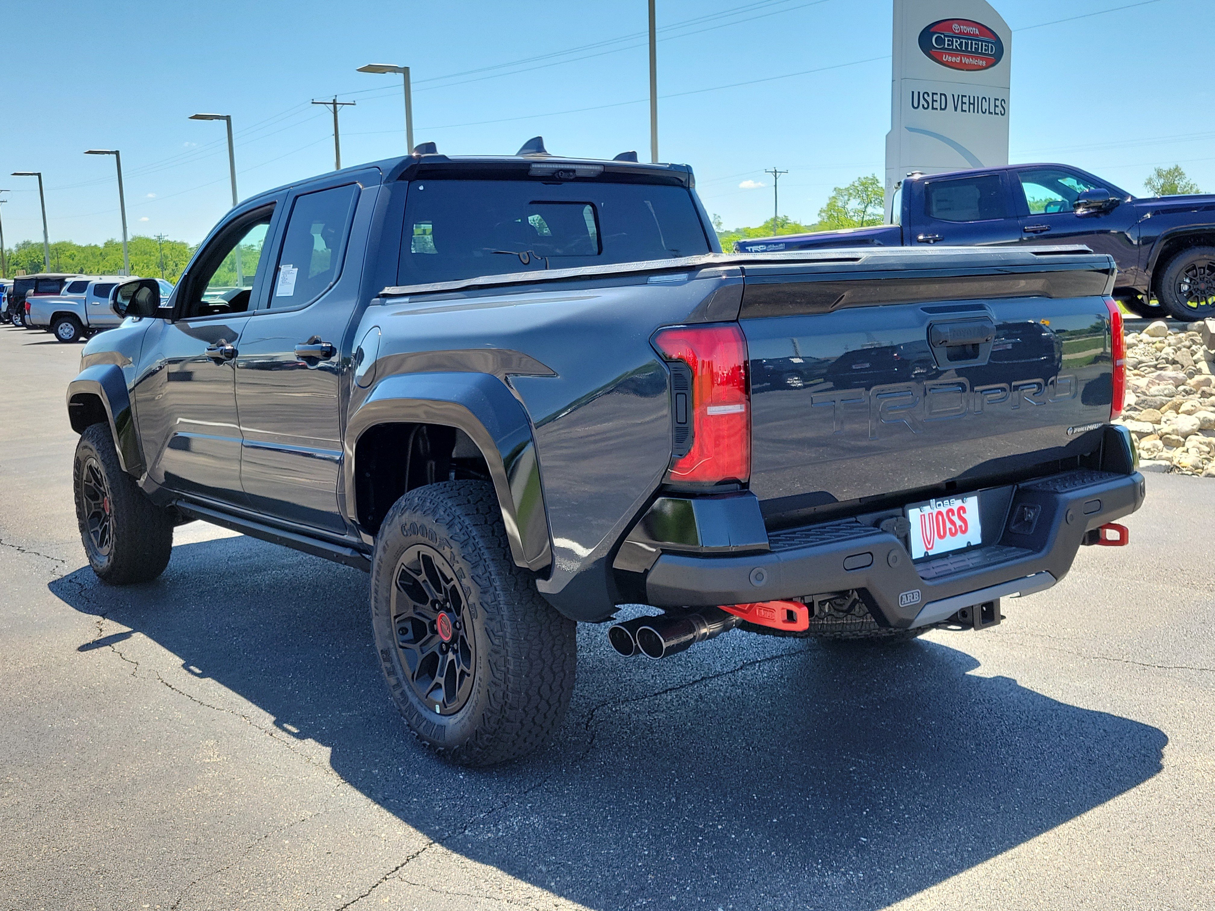 2026 Toyota Tacoma TRD Pro - Photo 37