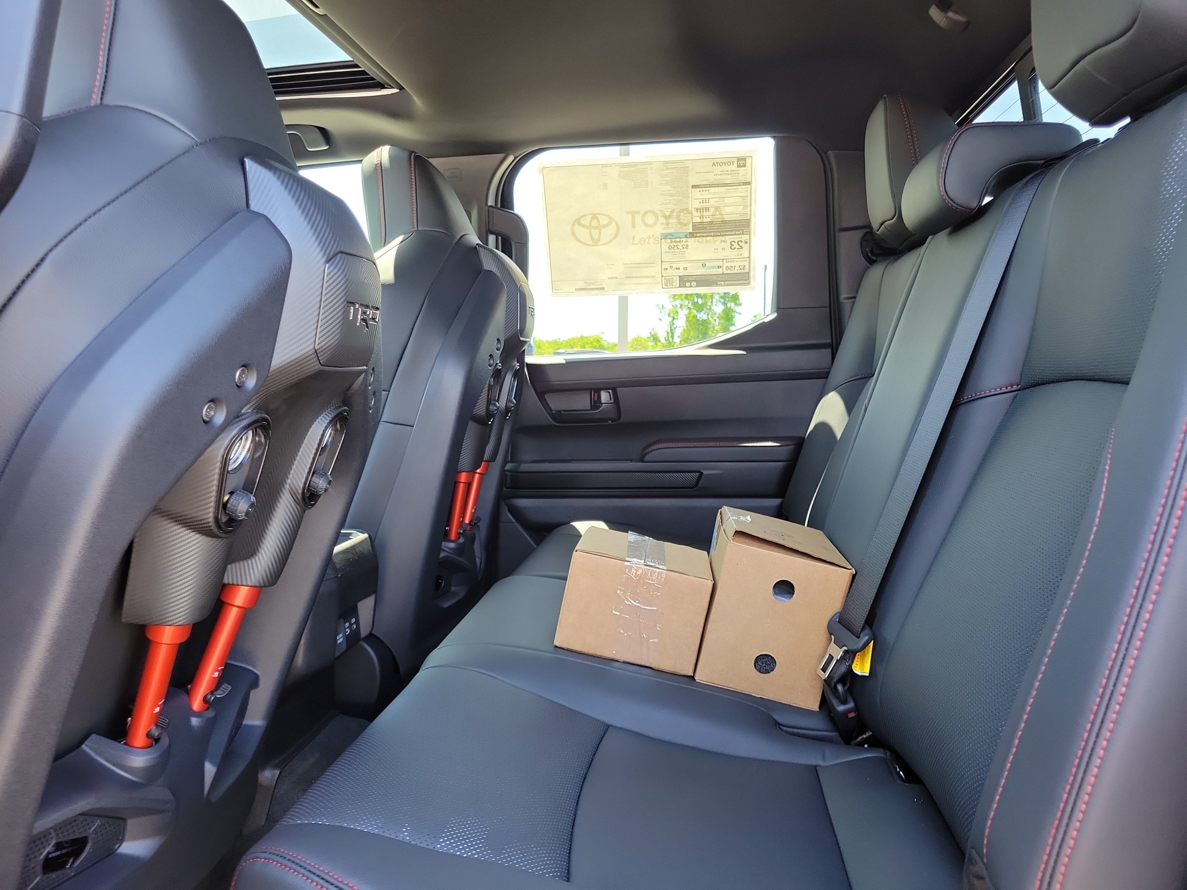 2026 Toyota Tacoma TRD Pro - Photo 11