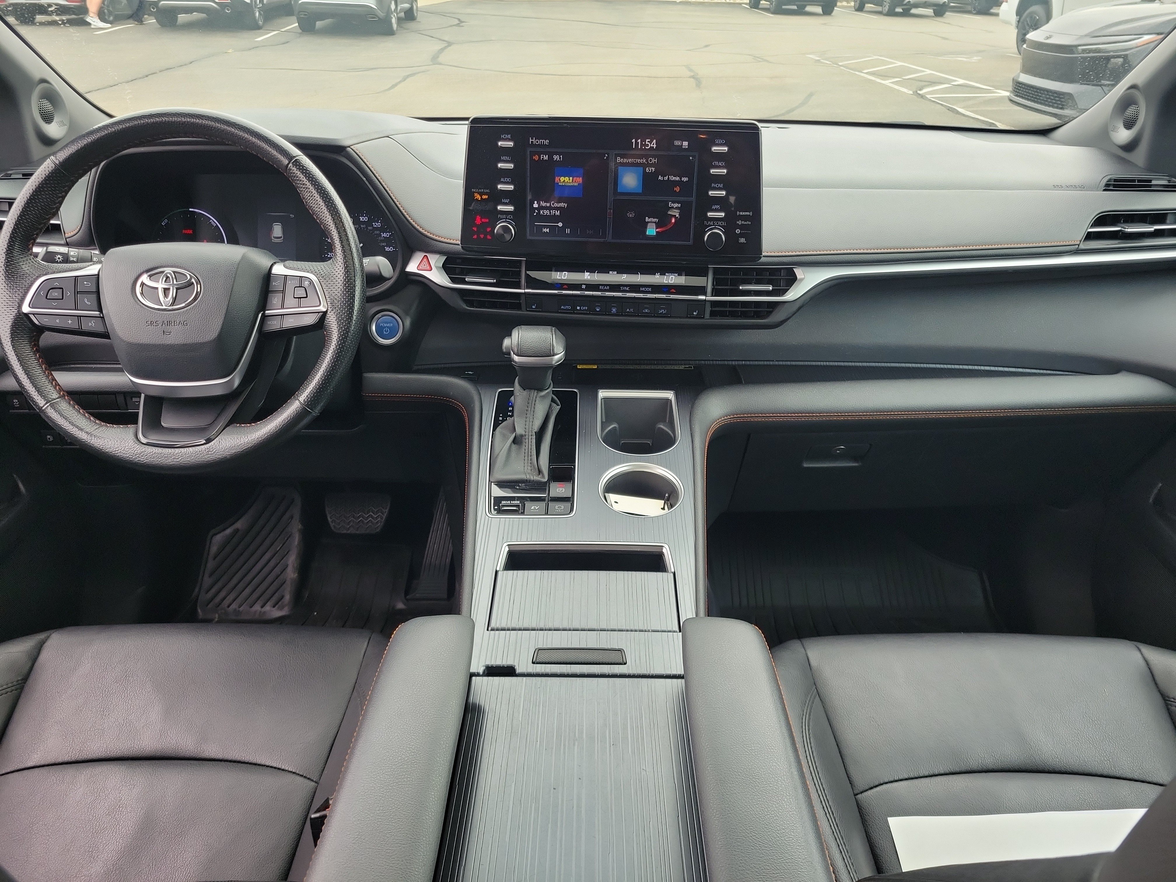 Certified Used 2024 Ice Cap Toyota XSE 7-Passenger image 9