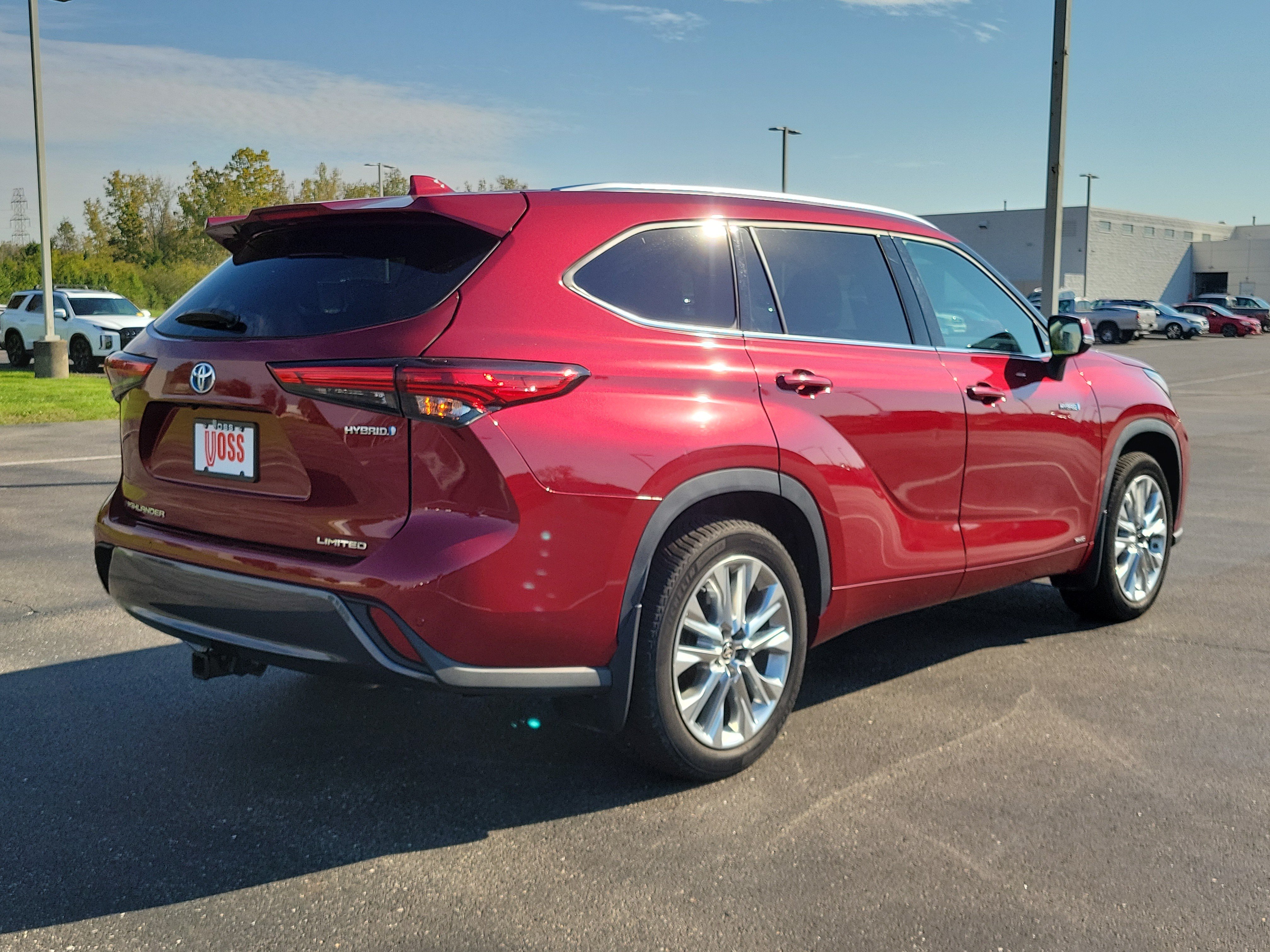 2021 Toyota Highlander Limited, photo 8 of 12
