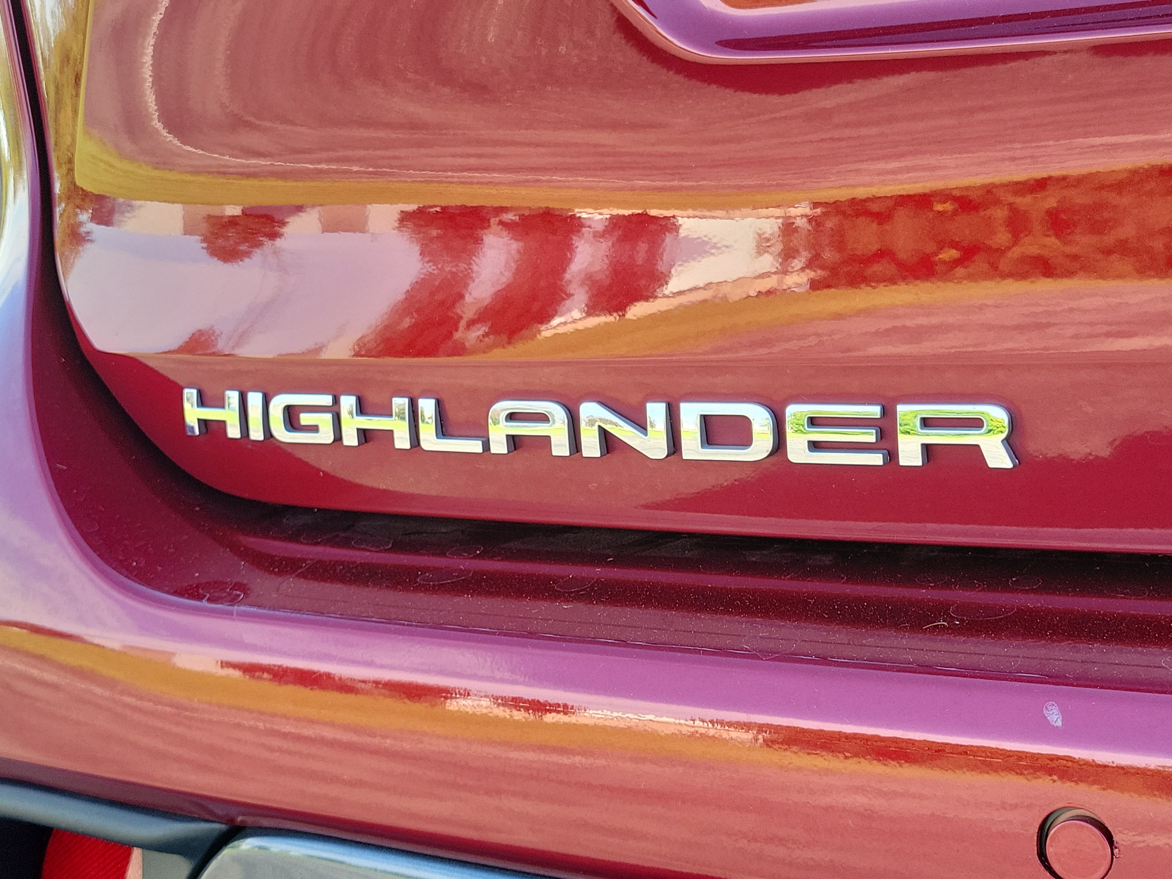 2021 Toyota Highlander Limited, photo 10 of 12