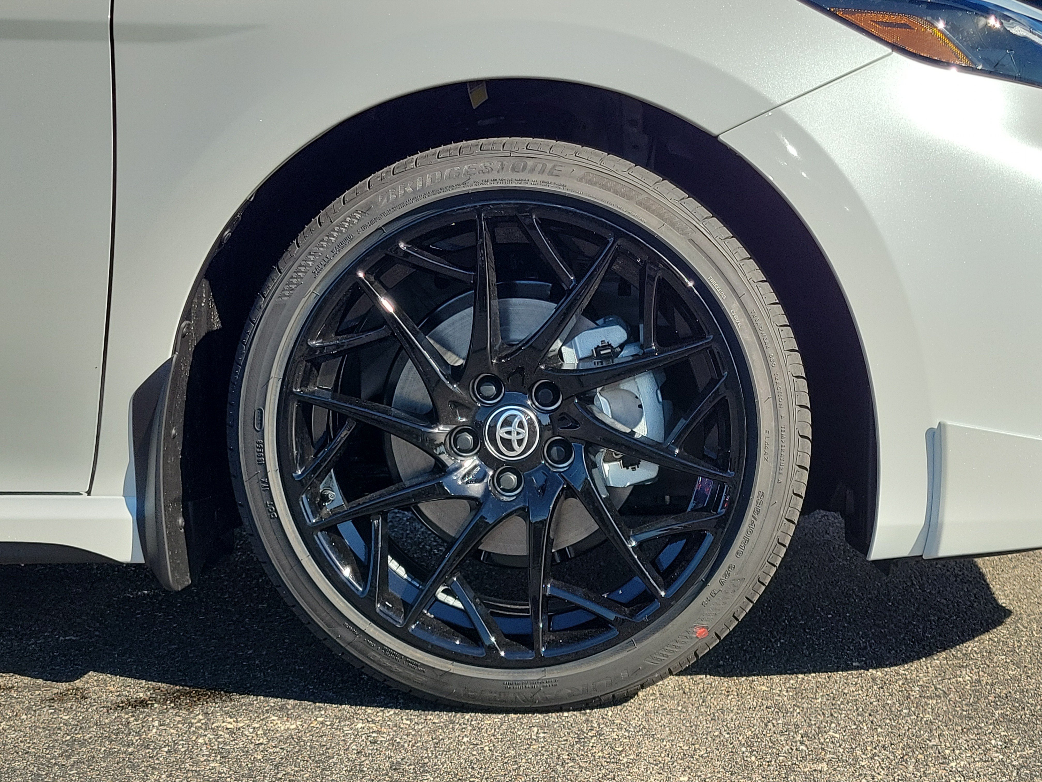 New 2026 Wind Chill Pearl Toyota XSE image 9