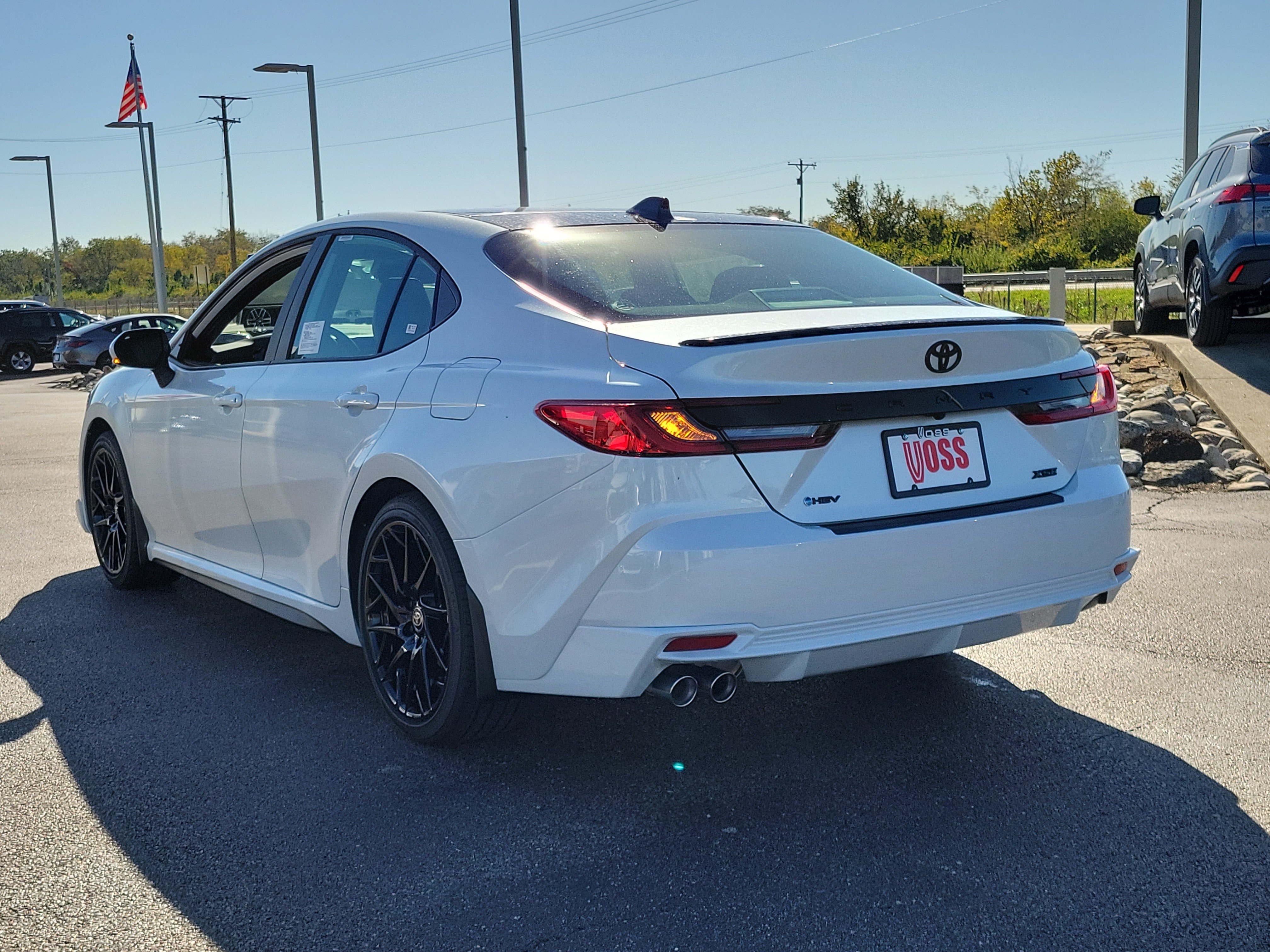 New 2026 Wind Chill Pearl Toyota XSE image 7