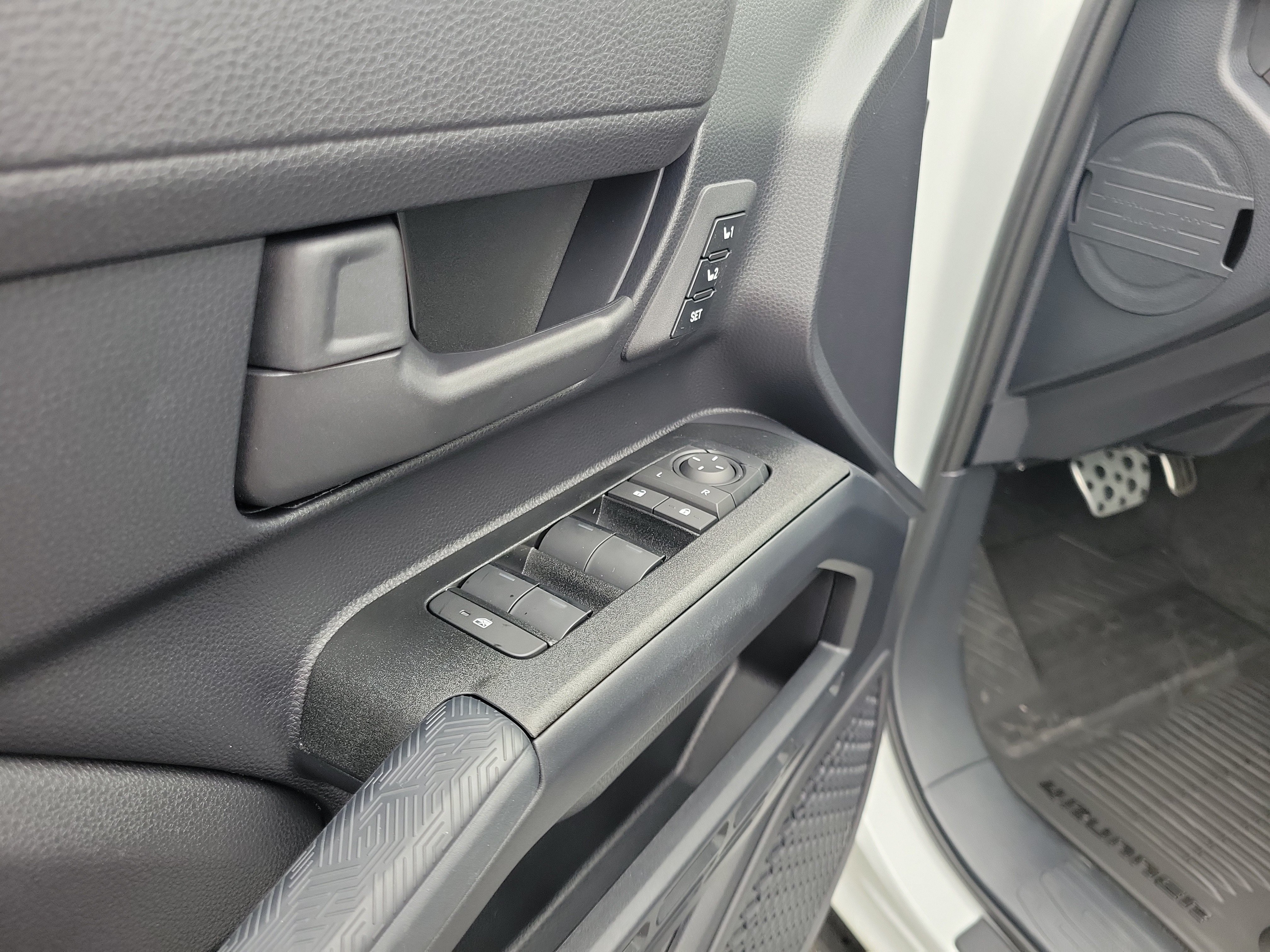 New 2026 Wind Chill Pearl Toyota TRD Sport Premium image 18