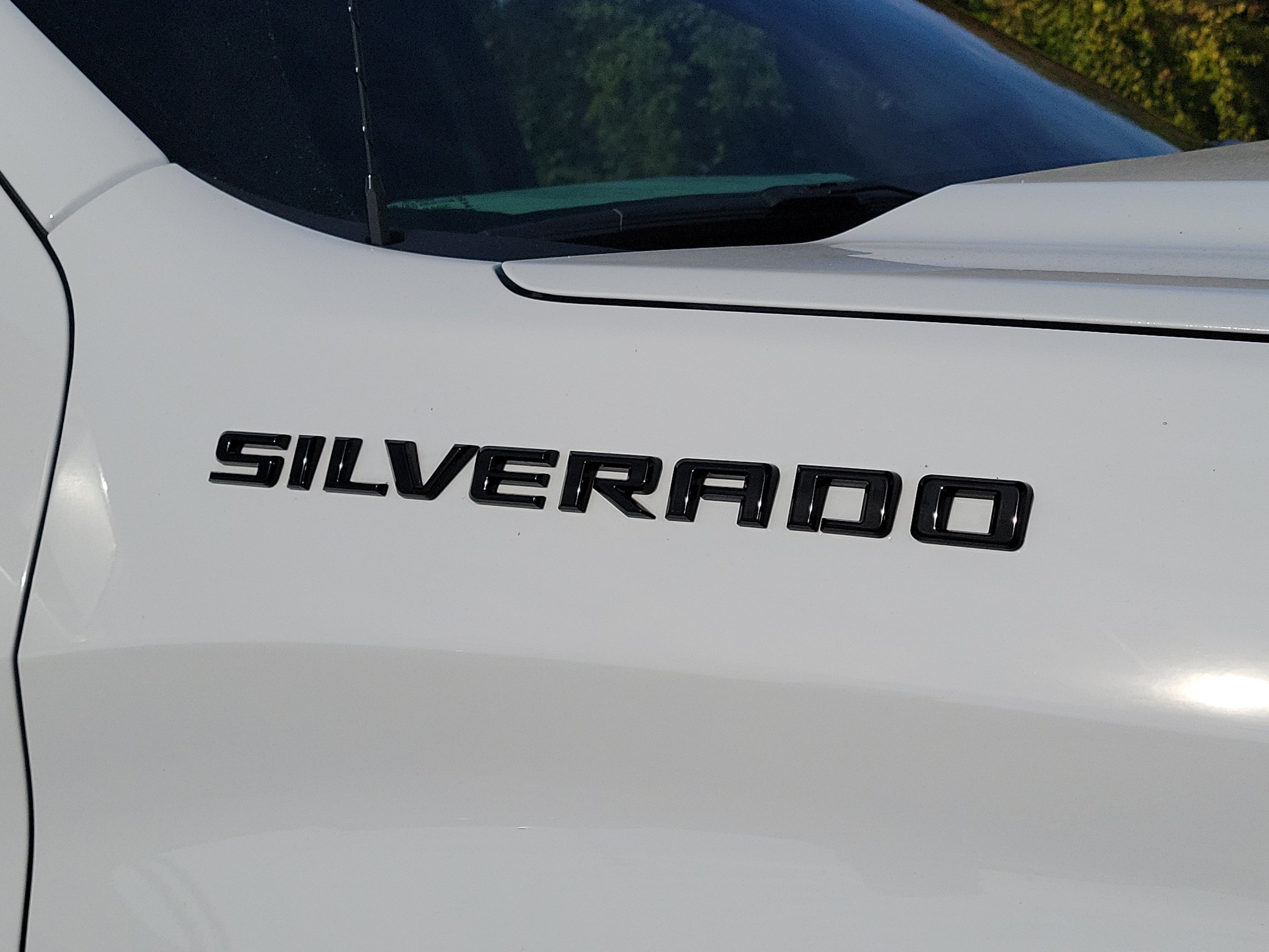 Used 2026 Summit White Chevrolet RST image 11