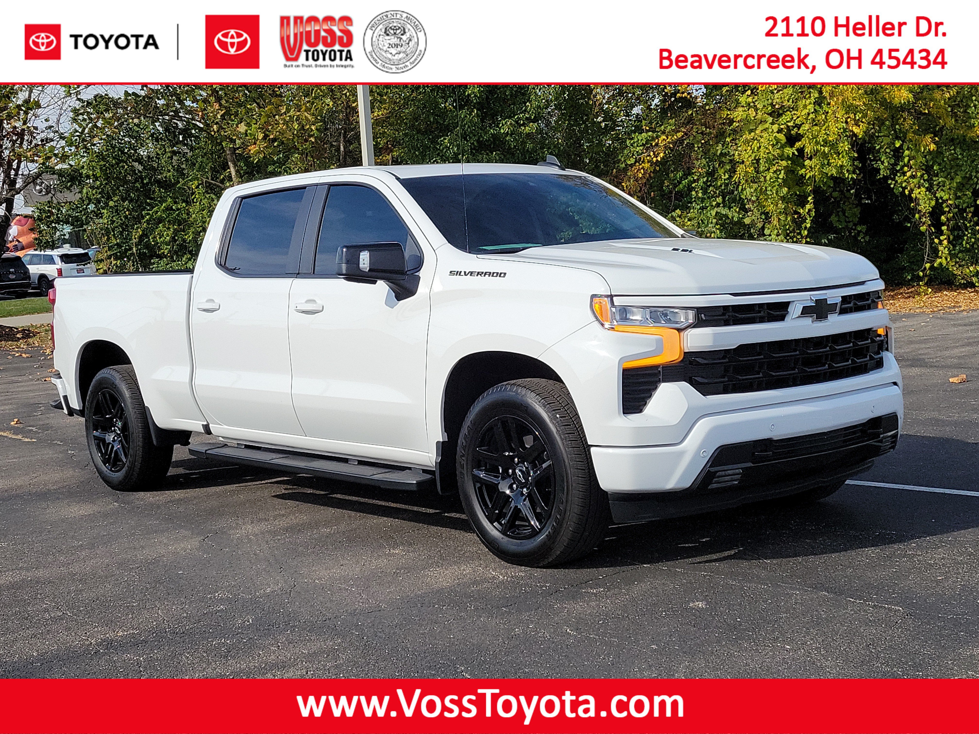 Used 2026 Summit White Chevrolet RST image 5