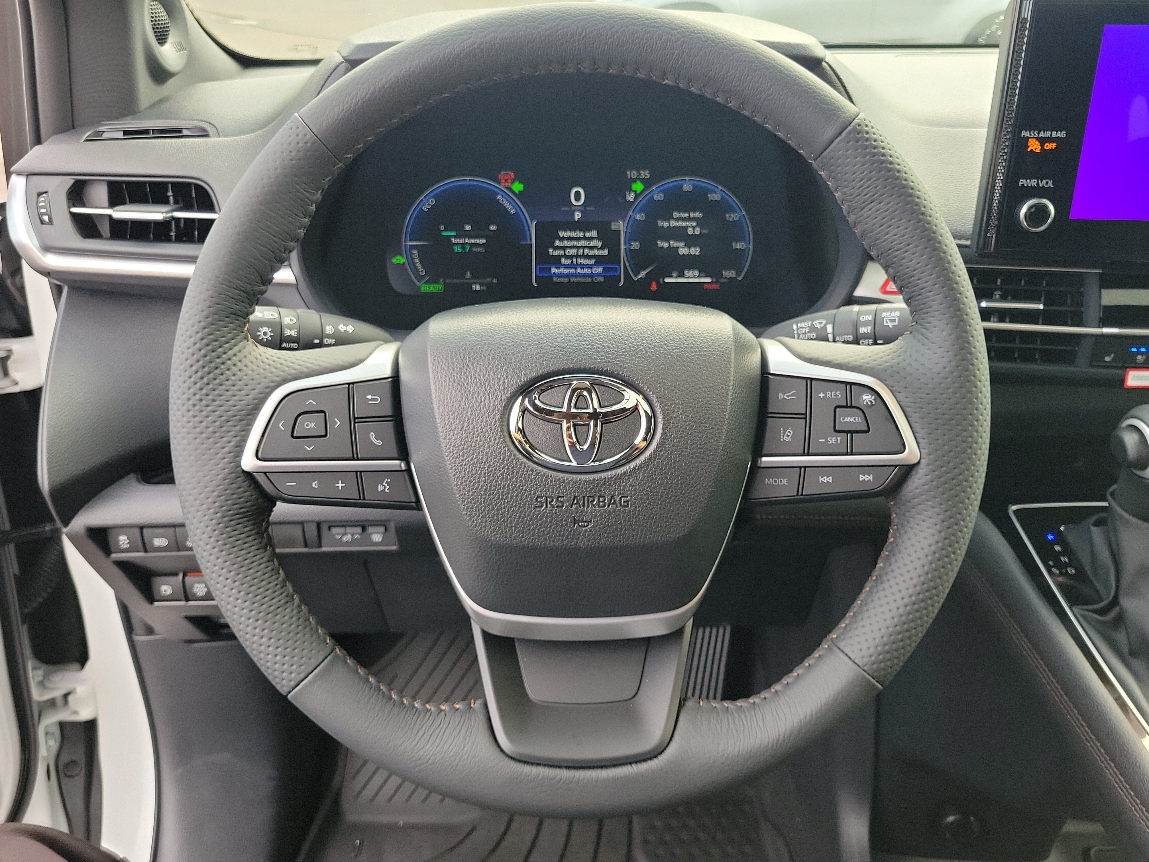 New 2026 Wind Chill Pearl <sup>1</sup> Toyota  Platinum image 25