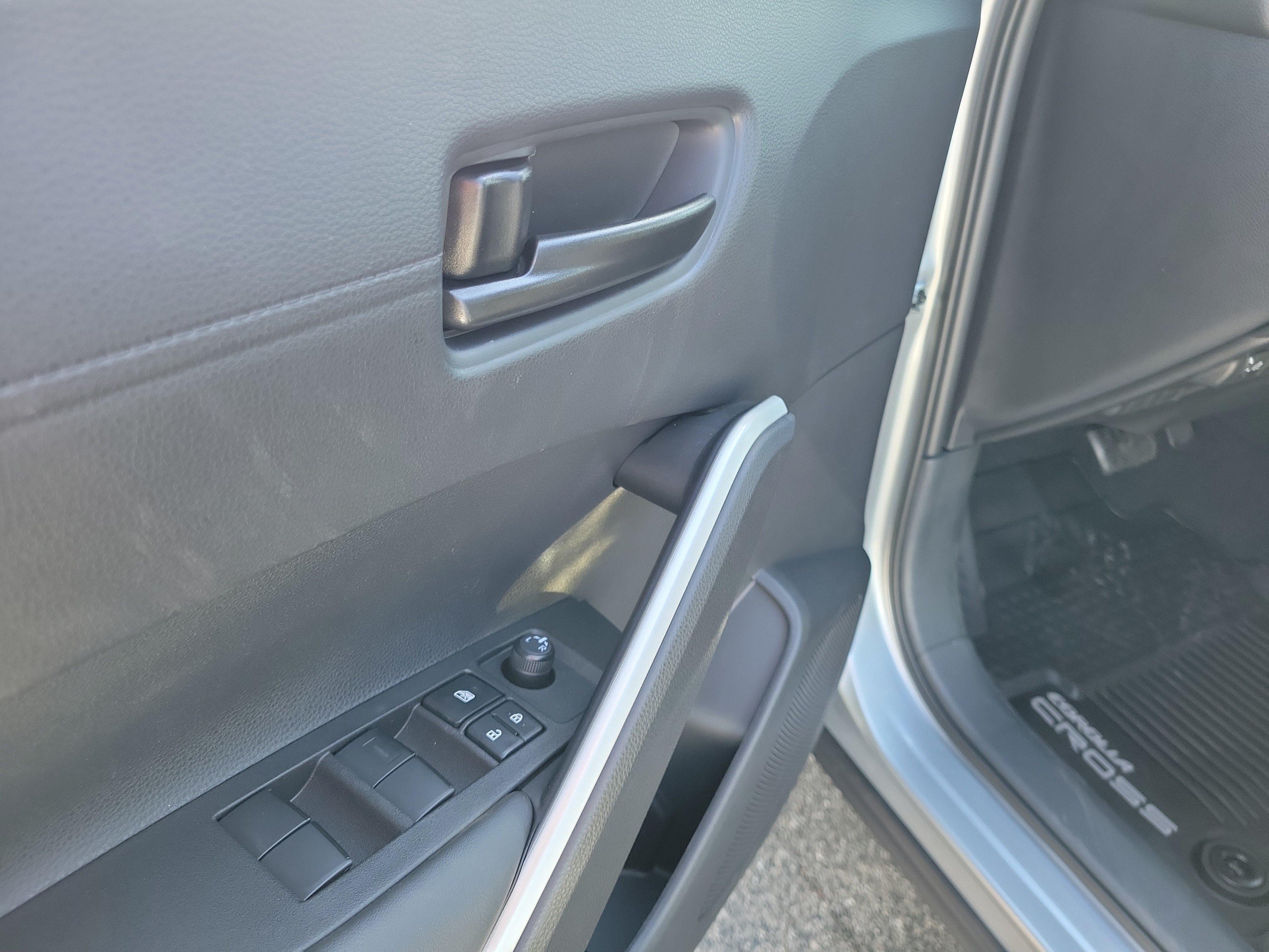 New 2026 Sonic Silver Toyota LE image 22