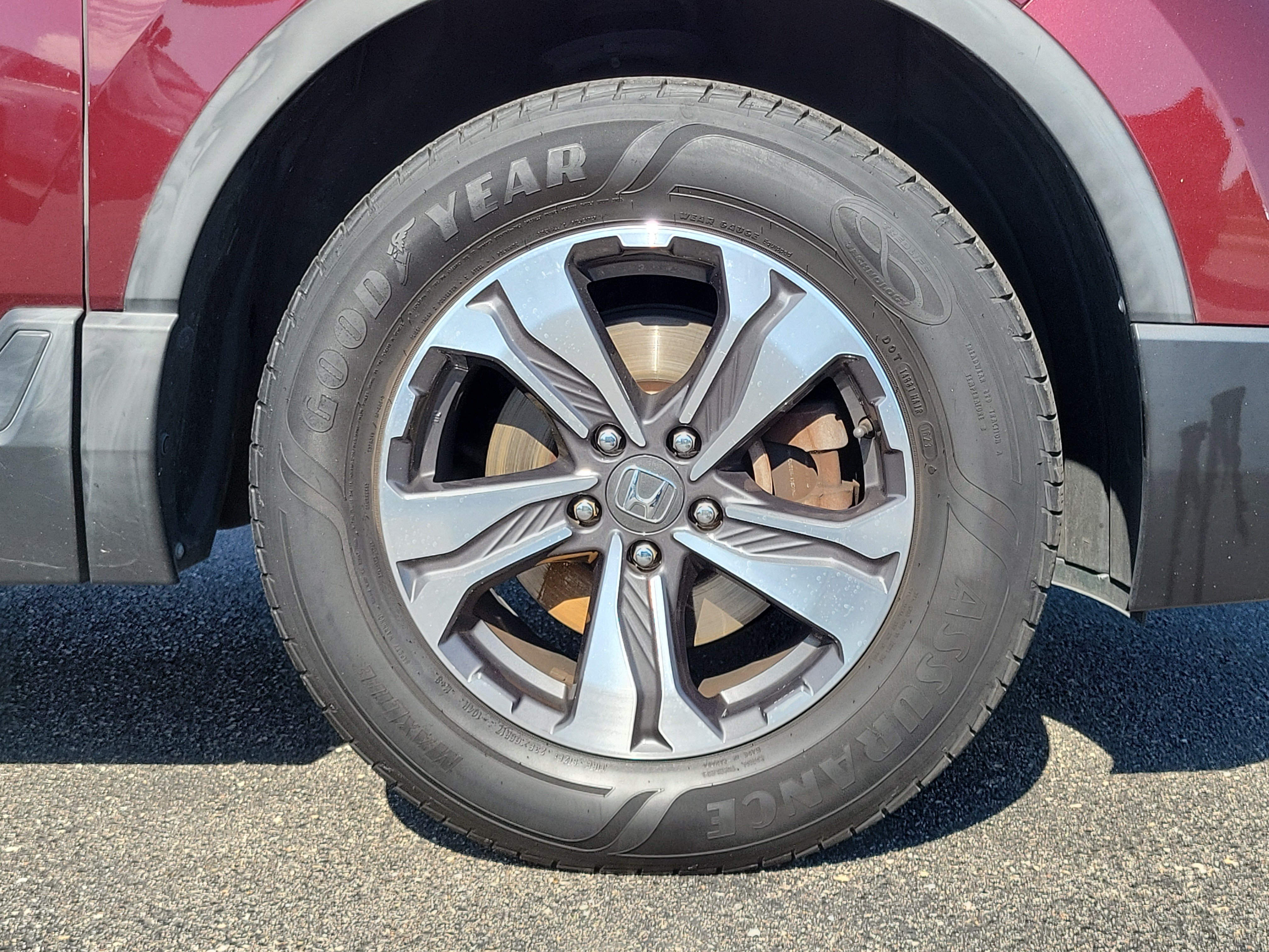 Used 2018 Basque Red Pearl II Honda LX image 9