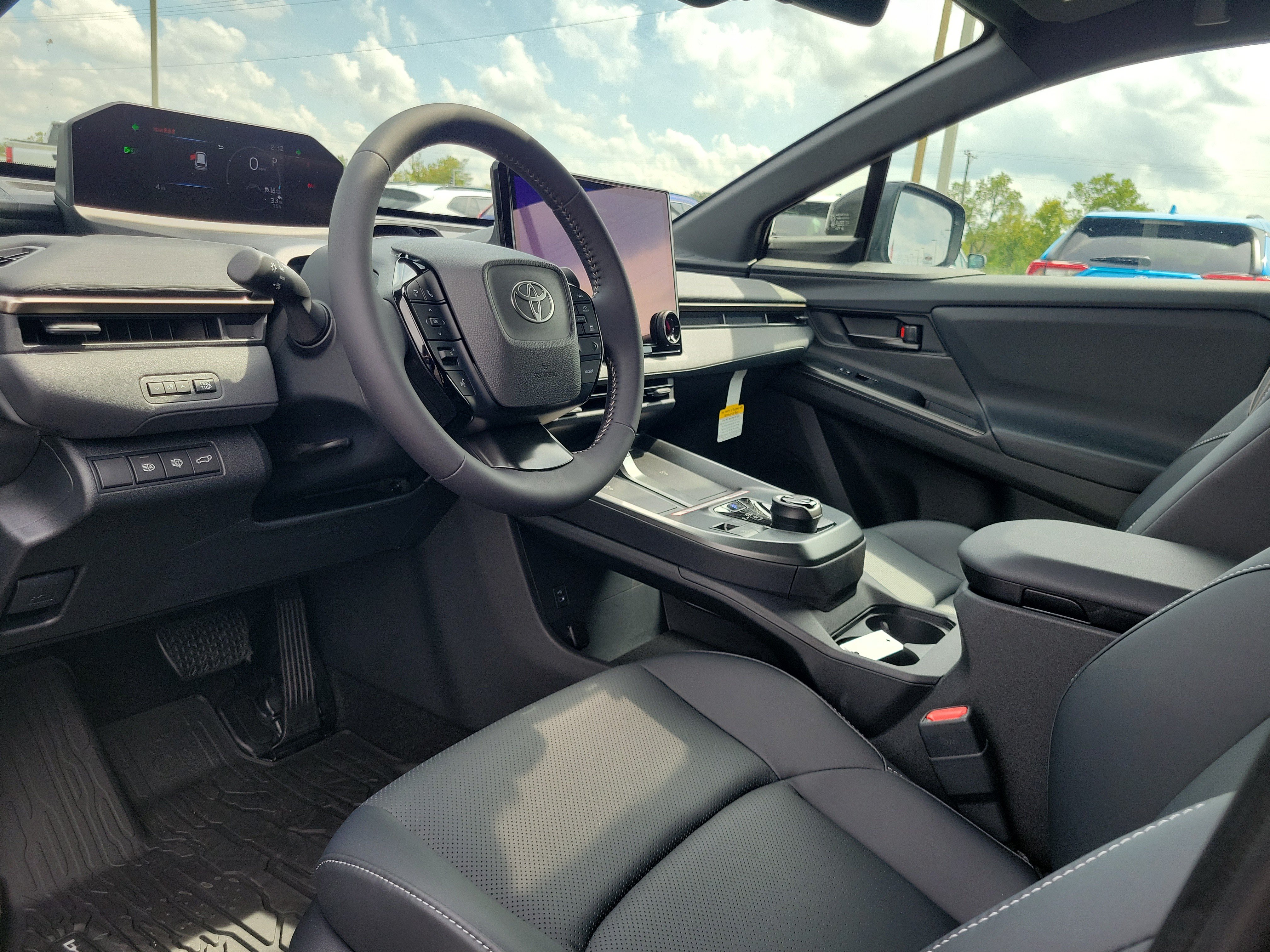 New 2026 Raven Toyota AWD (Natl) image 23