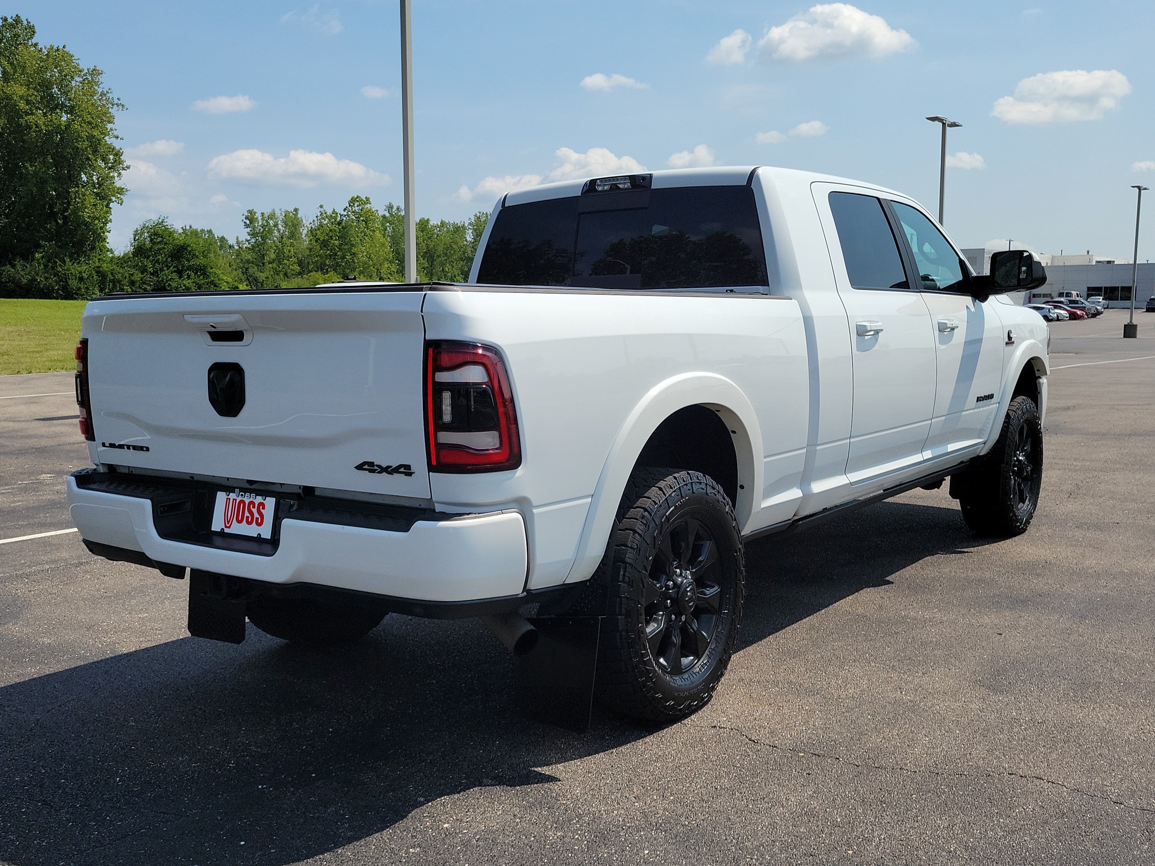 Used 2022 Bright White Clear Coat Ram Limited image 34