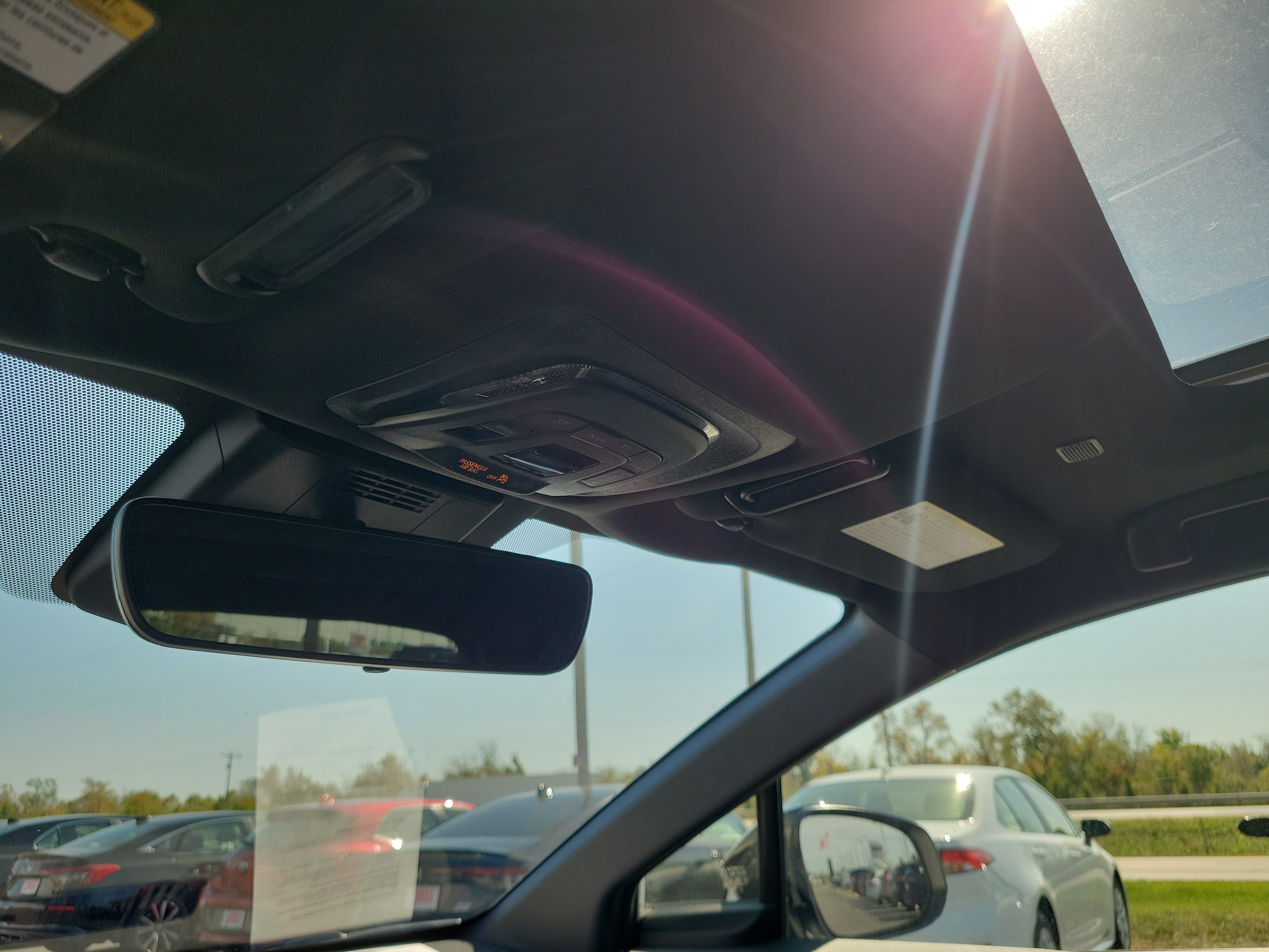 Certified Used 2023 WHITE Toyota L image 34