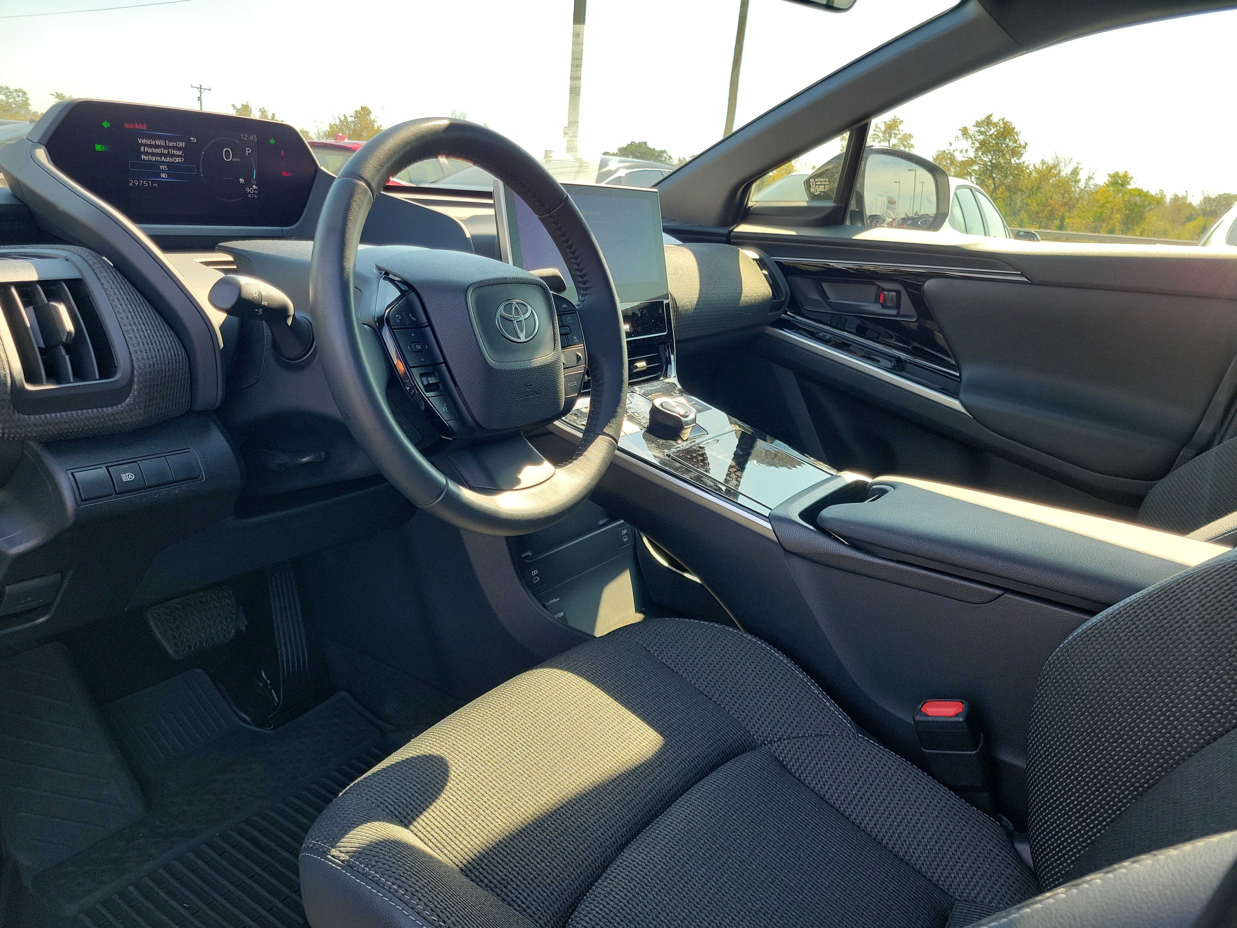 Certified Used 2023 WHITE Toyota L image 23