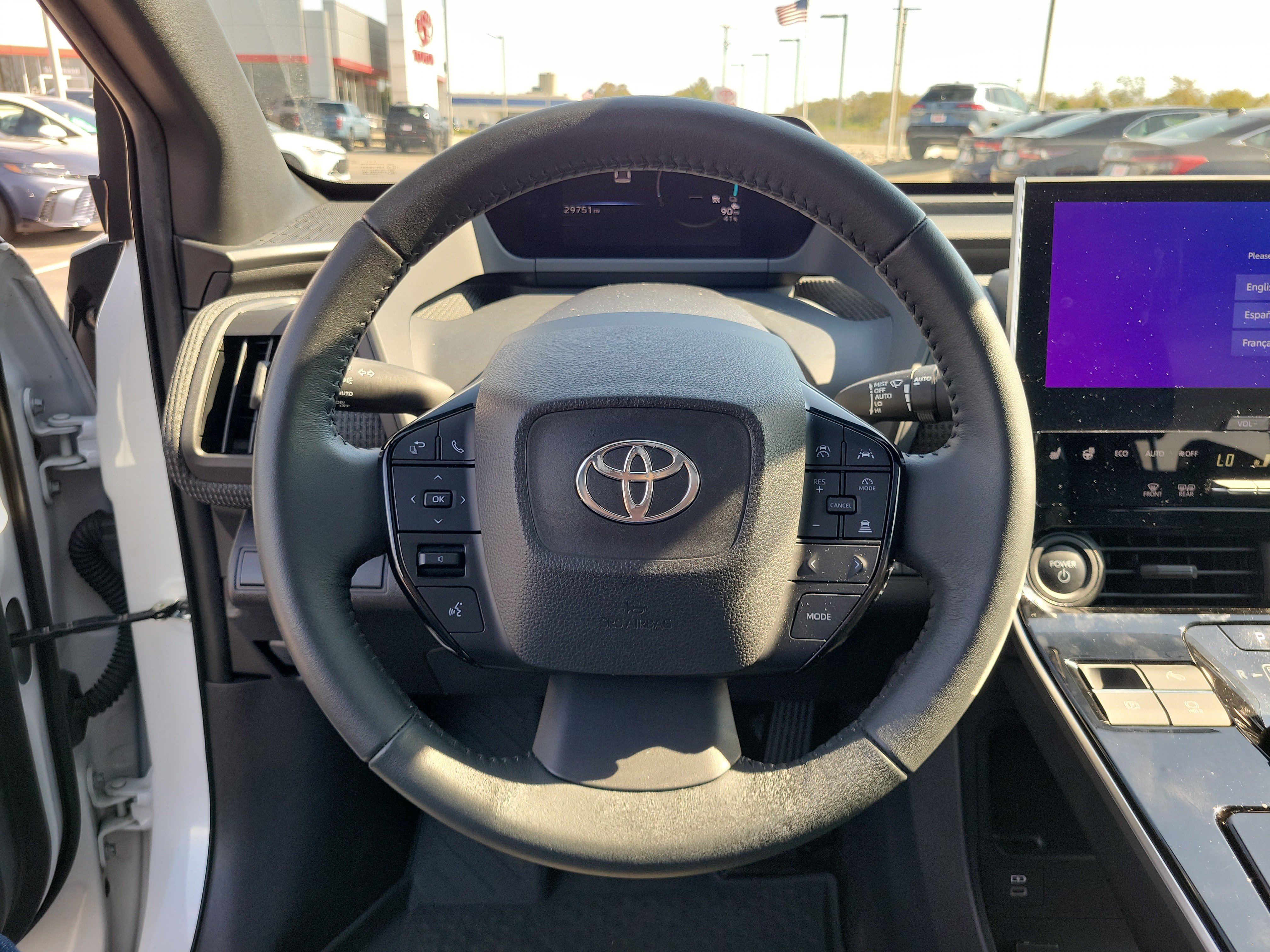 Certified Used 2023 WHITE Toyota L image 26