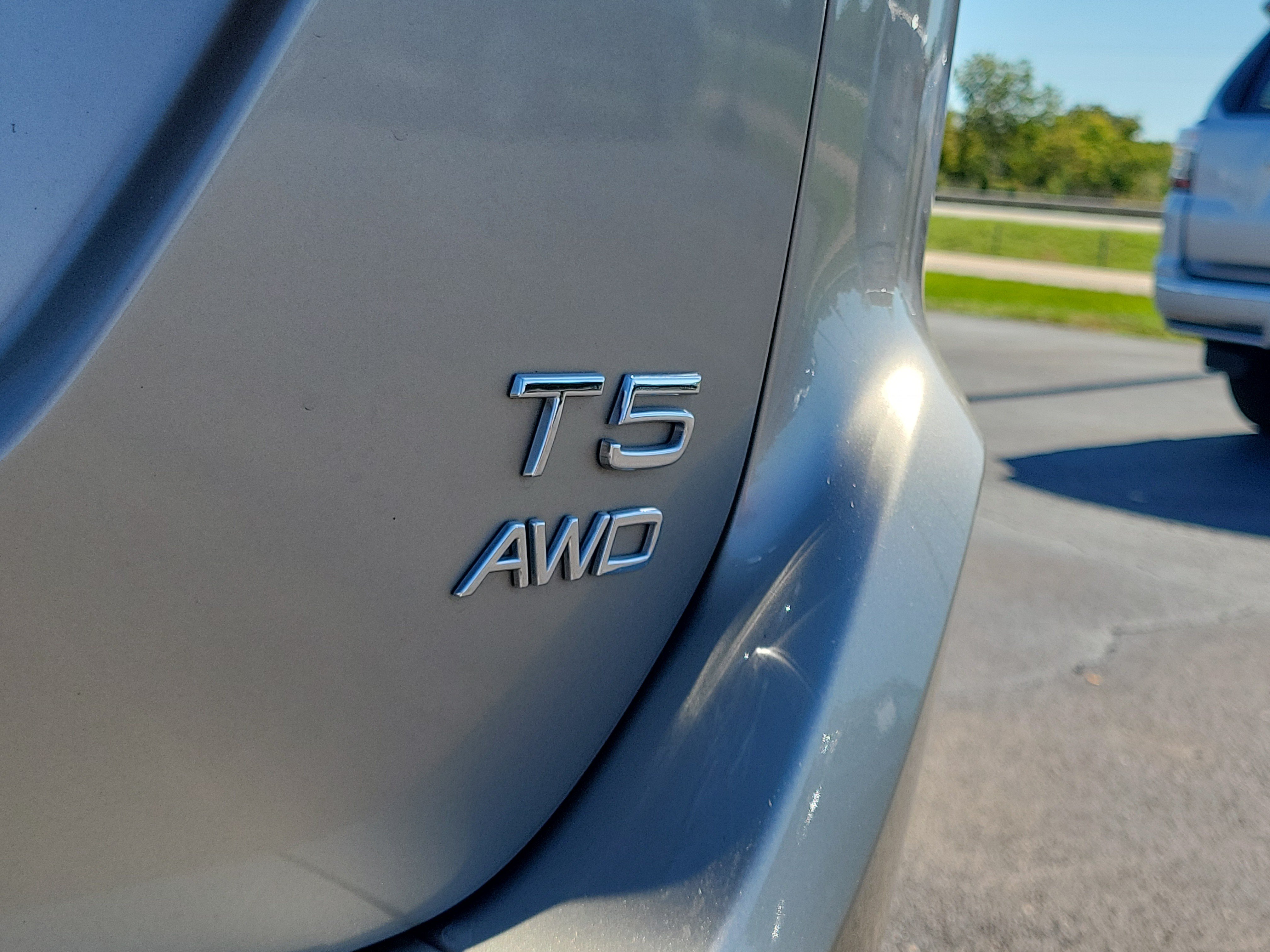 2016 Volvo XC60 T5 Platinum, photo 11 of 12