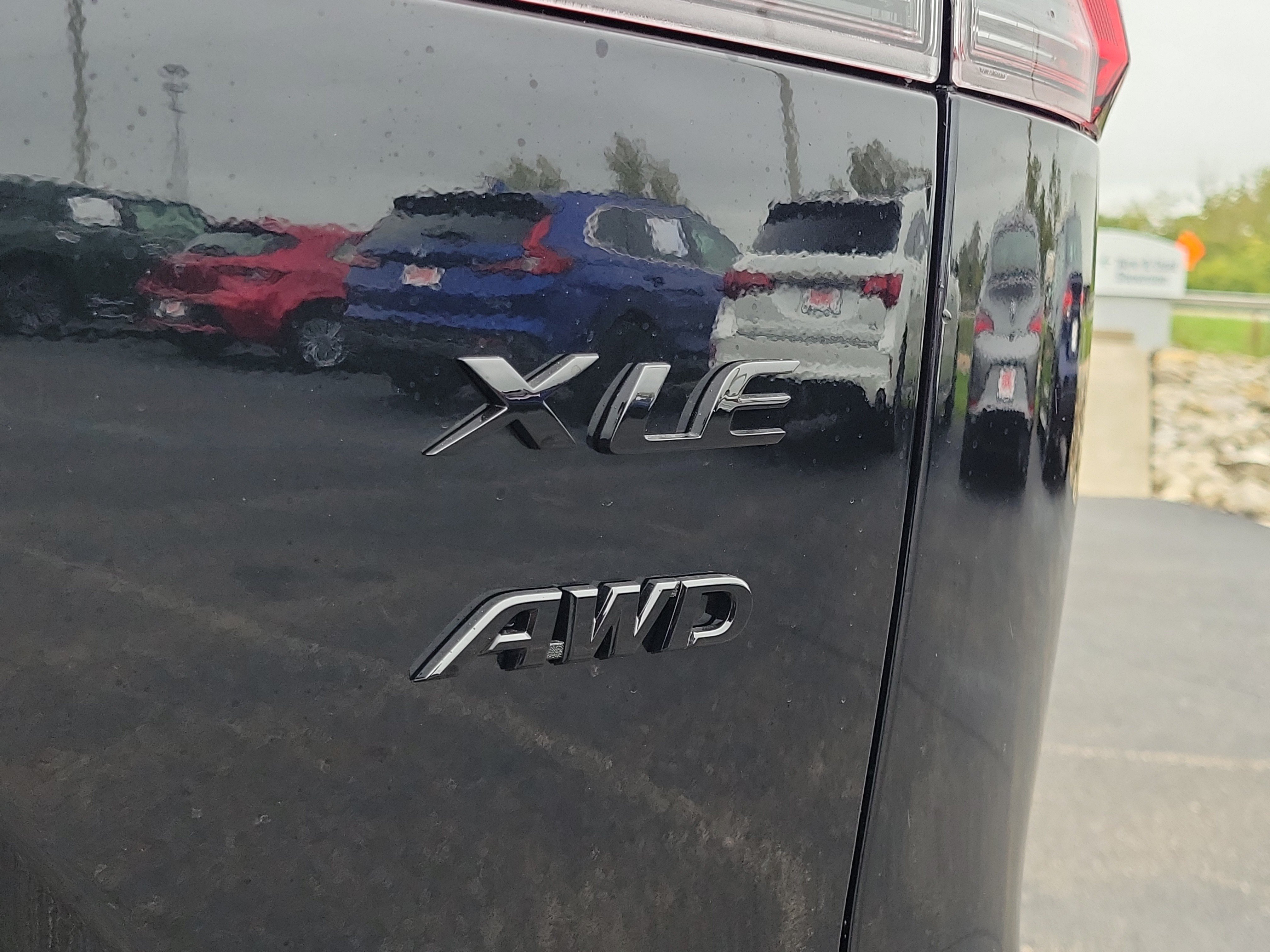 2026 Toyota Corolla Cross XLE, photo 11 of 12