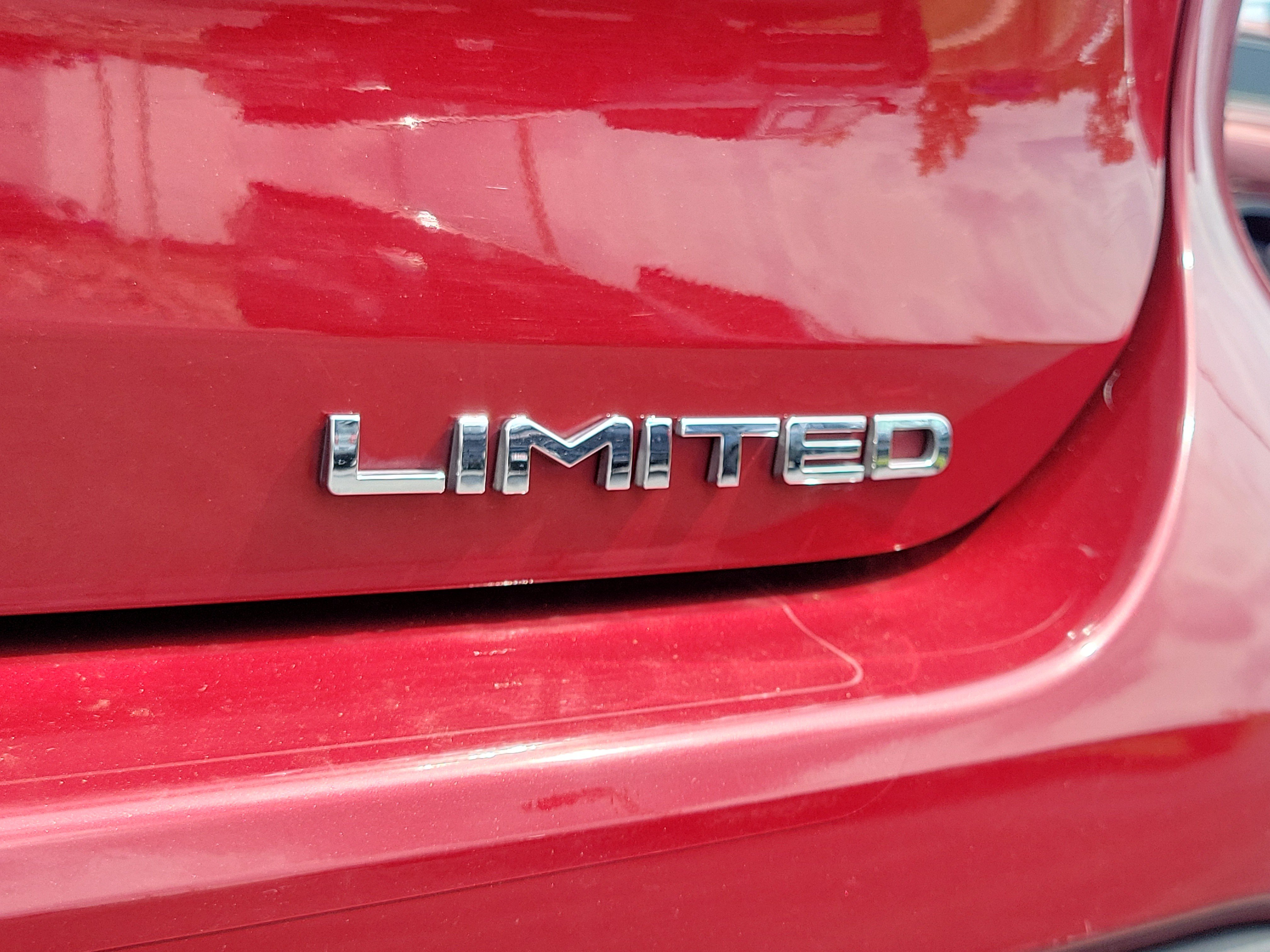 Used 2021 Ruby Flare Pearl Toyota Limited image 11