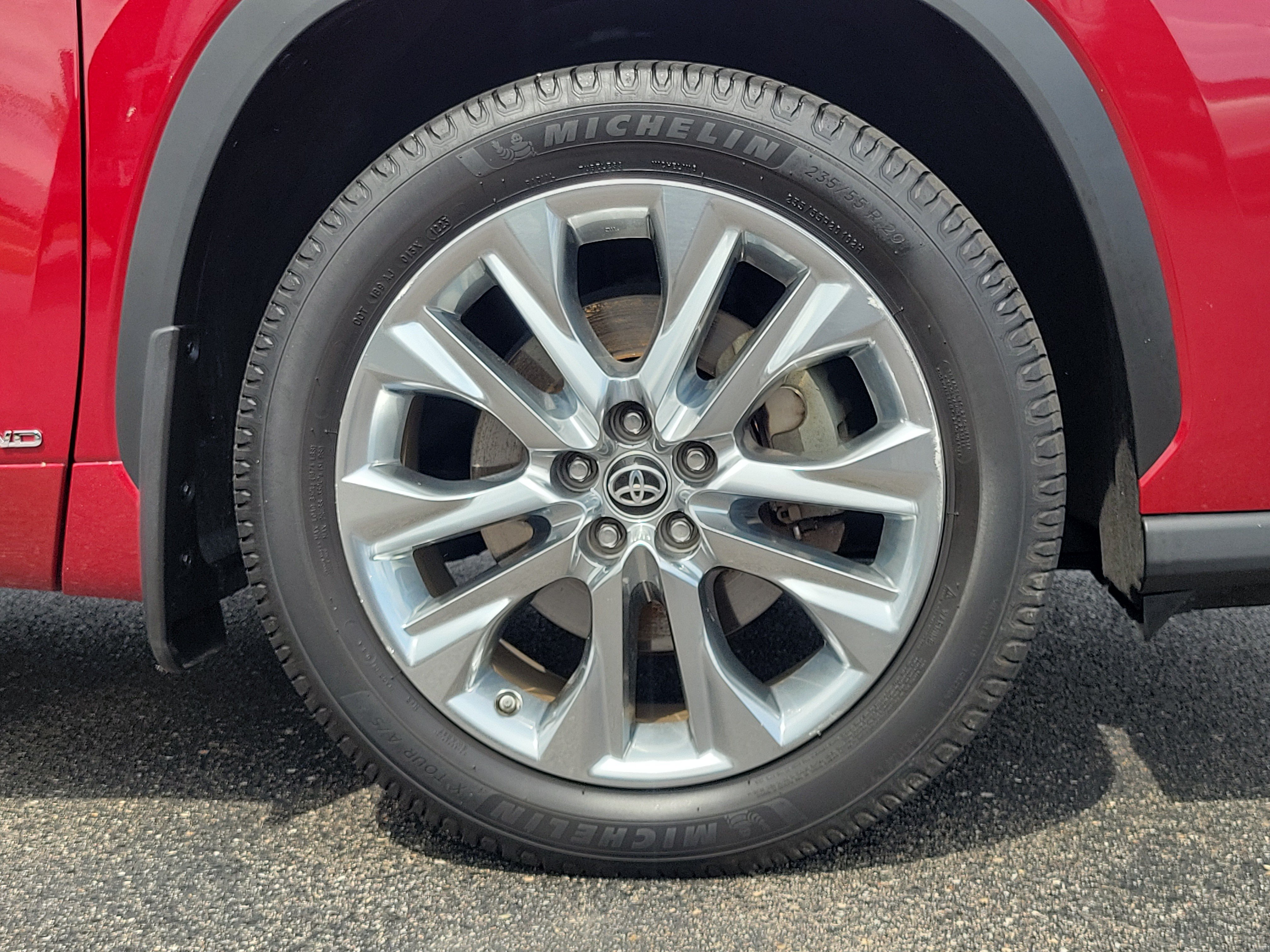 Used 2021 Ruby Flare Pearl Toyota Limited image 9