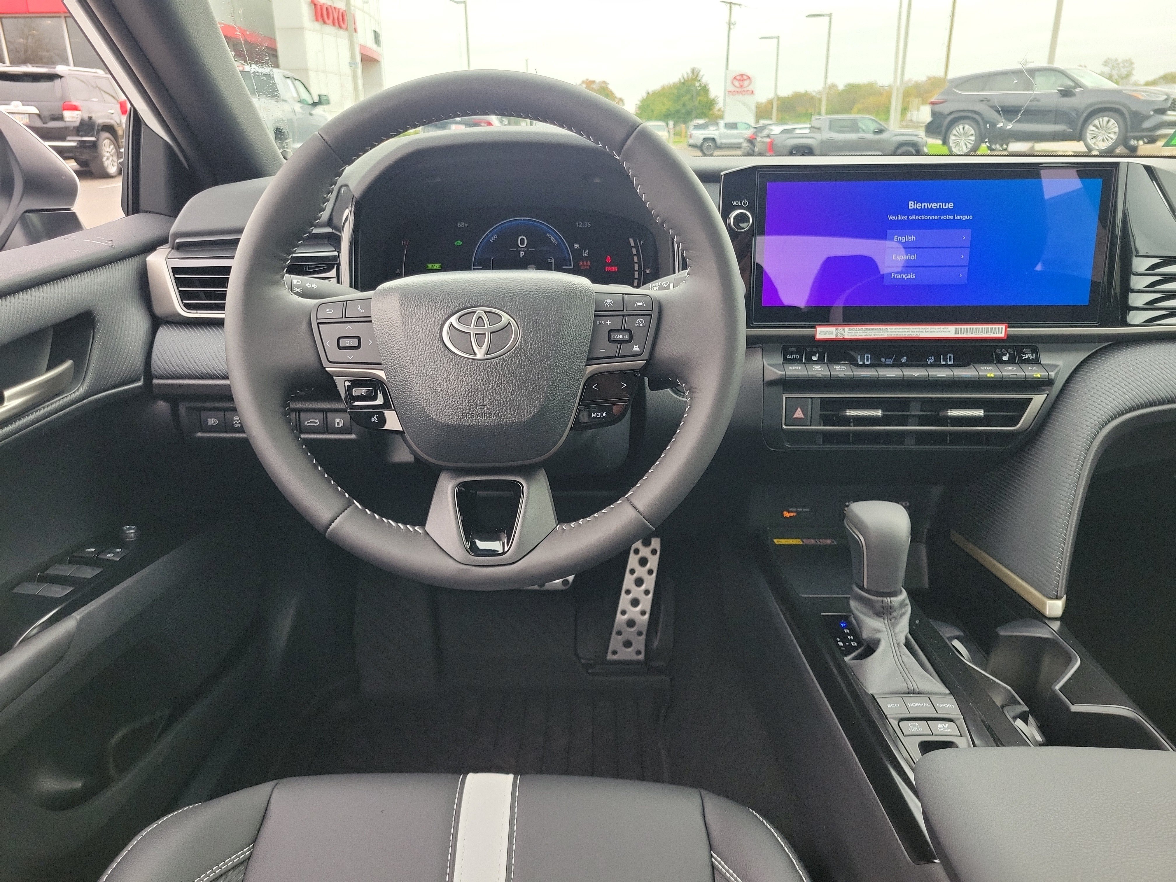 New 2026 Ice Cap Toyota SE image 10