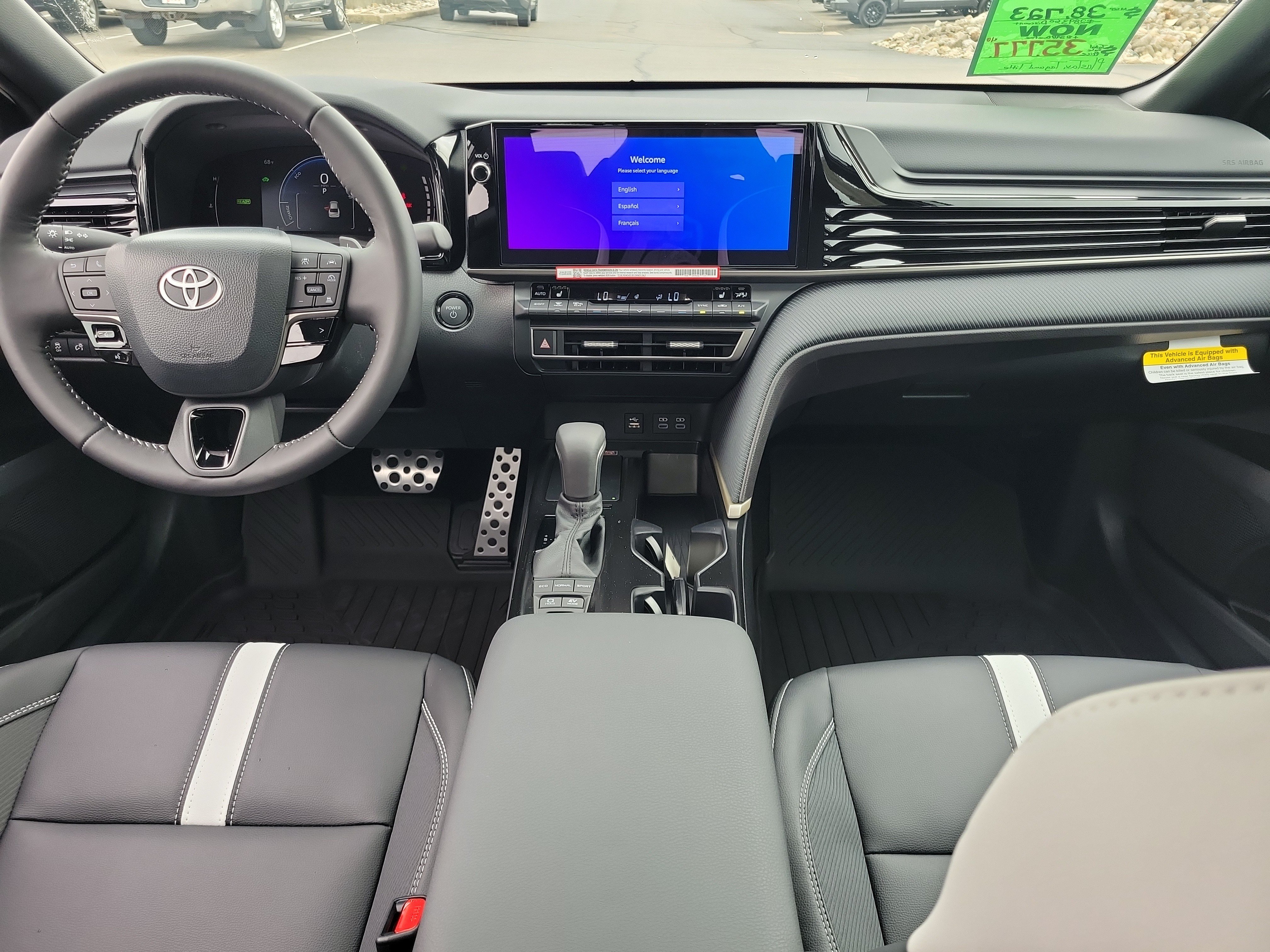 New 2026 Ice Cap Toyota SE image 9