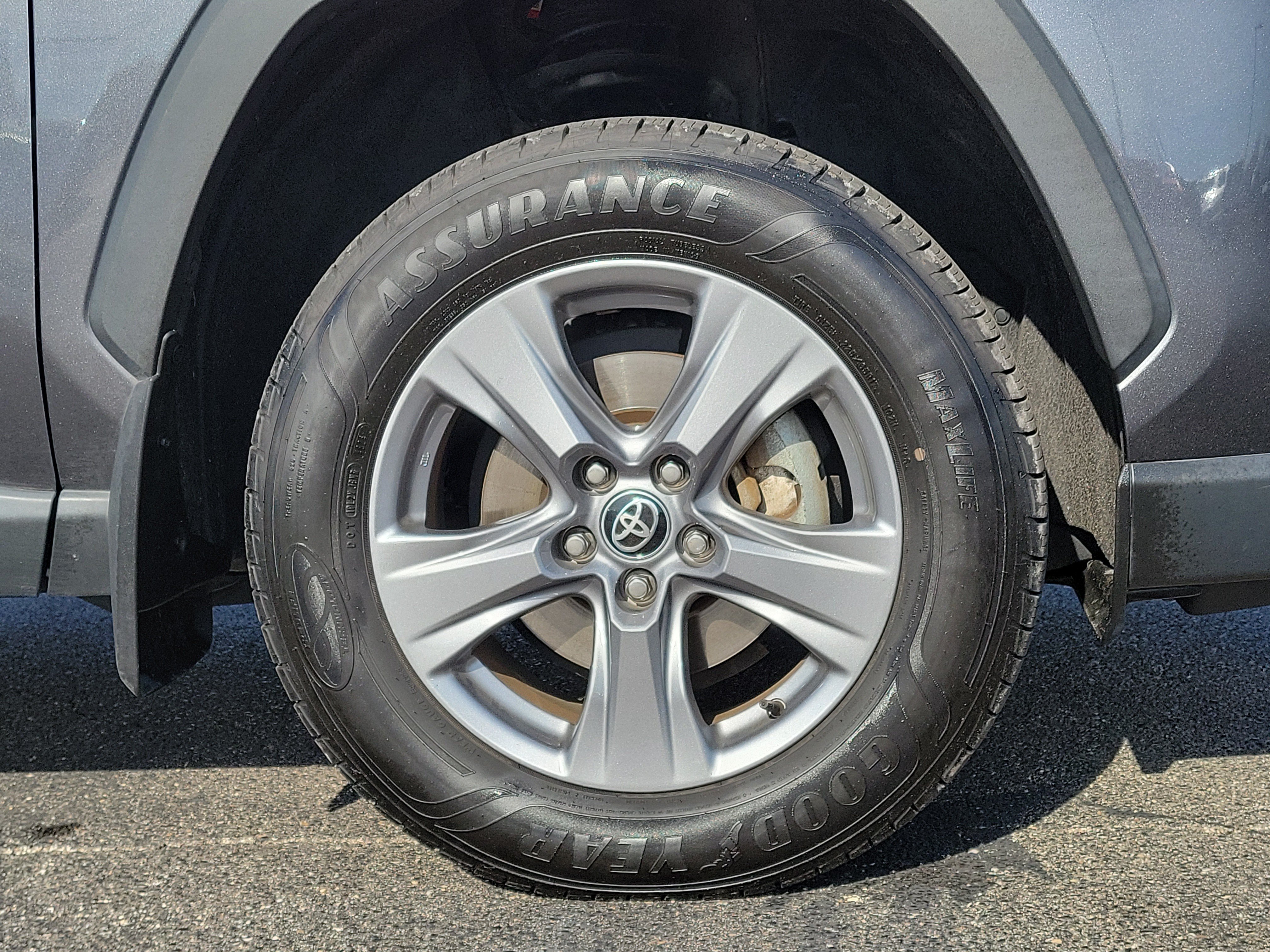 Certified Used 2022 Magnetic Gray Metallic Toyota XLE image 9