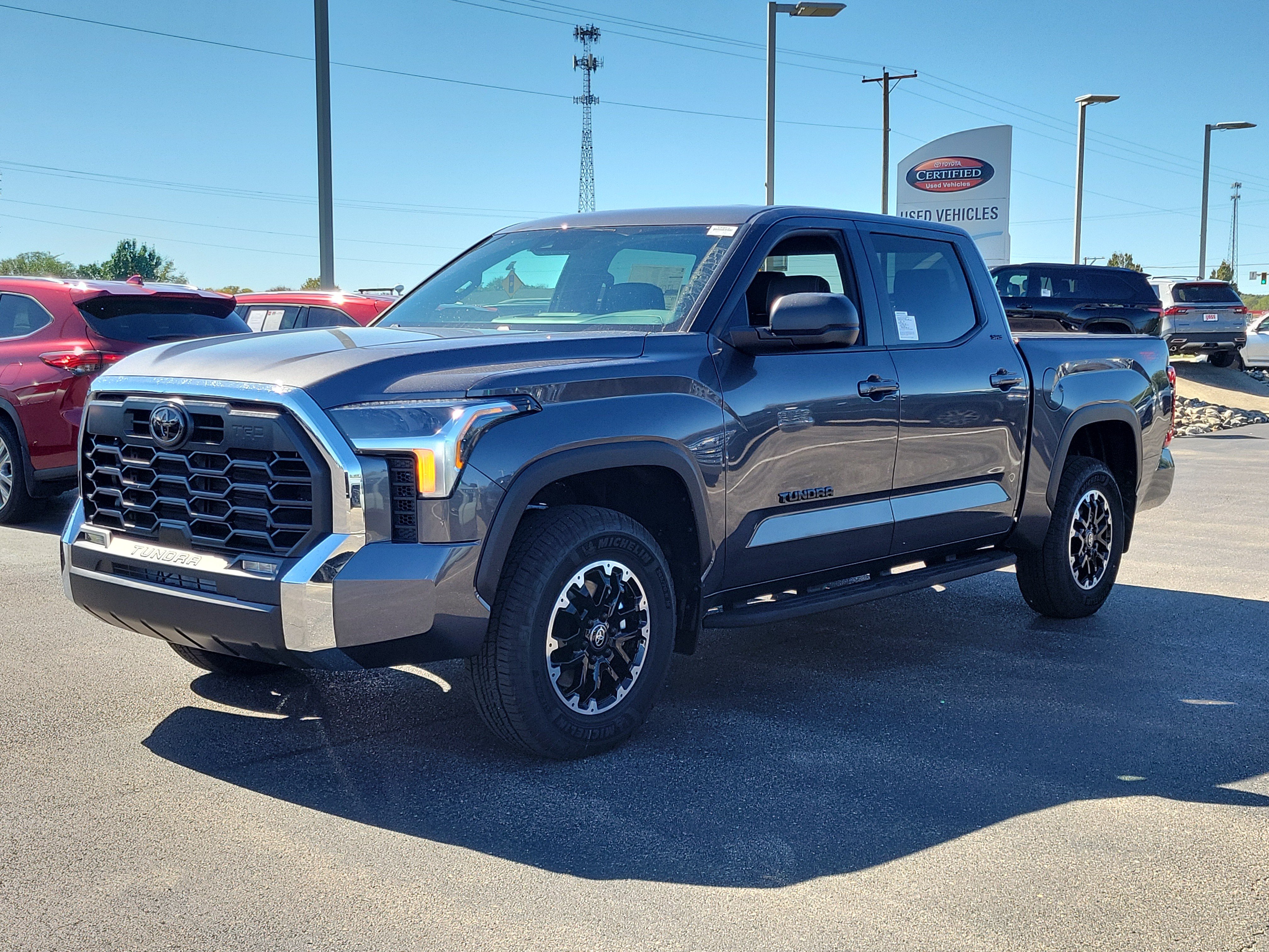 2026 Toyota Tundra SR5, photo 6 of 12
