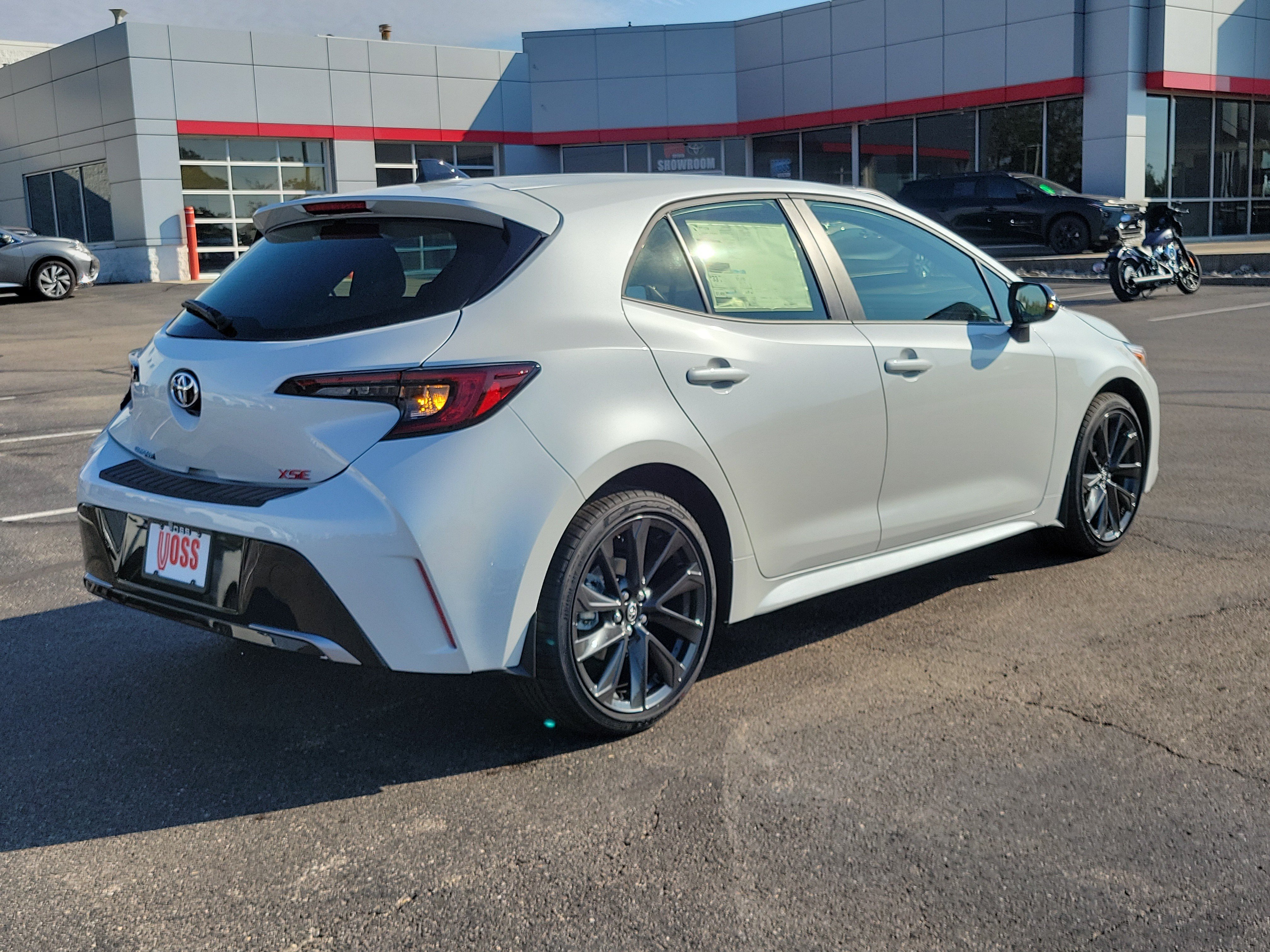 2027 Toyota Corolla Hatchback XSE, photo 8 of 12