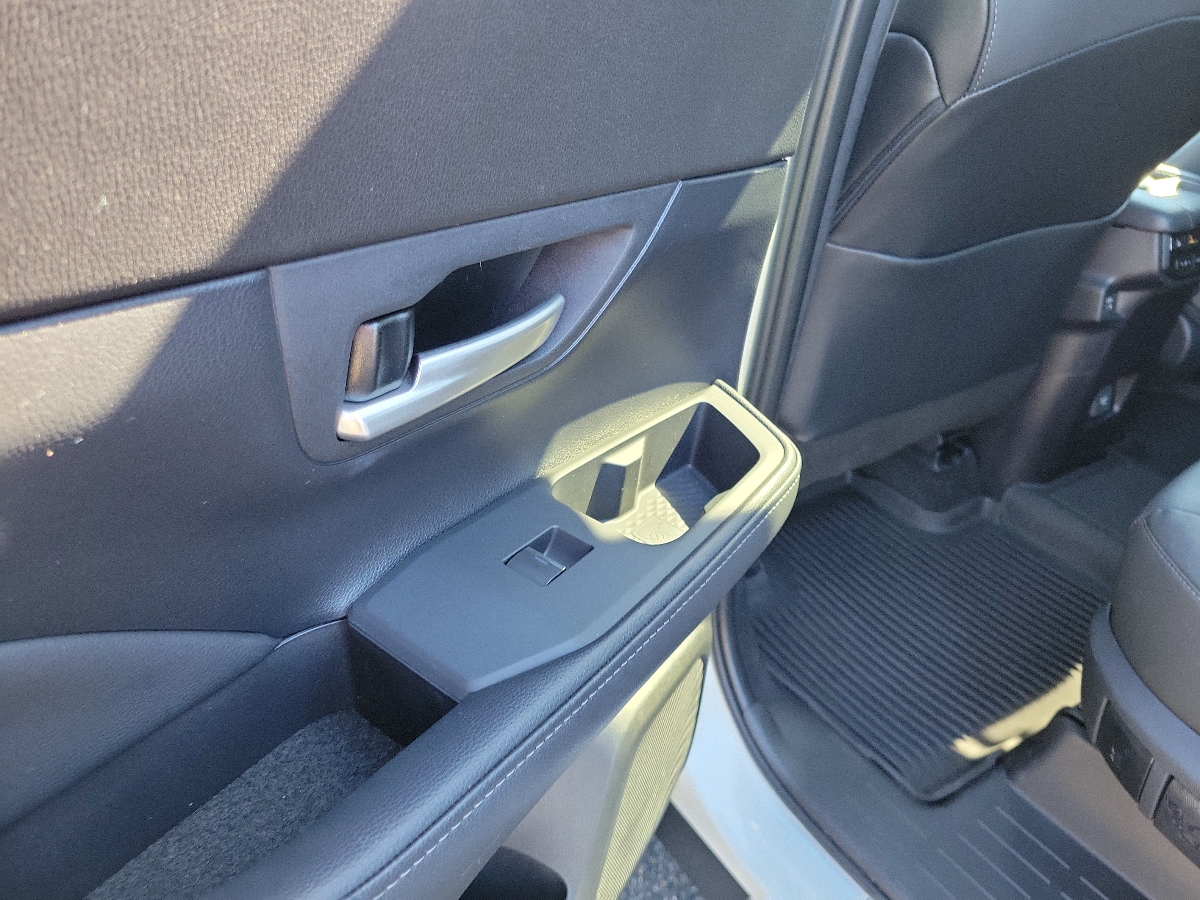 Certified Used 2026 Wind Chill Pearl Toyota Limited image 17