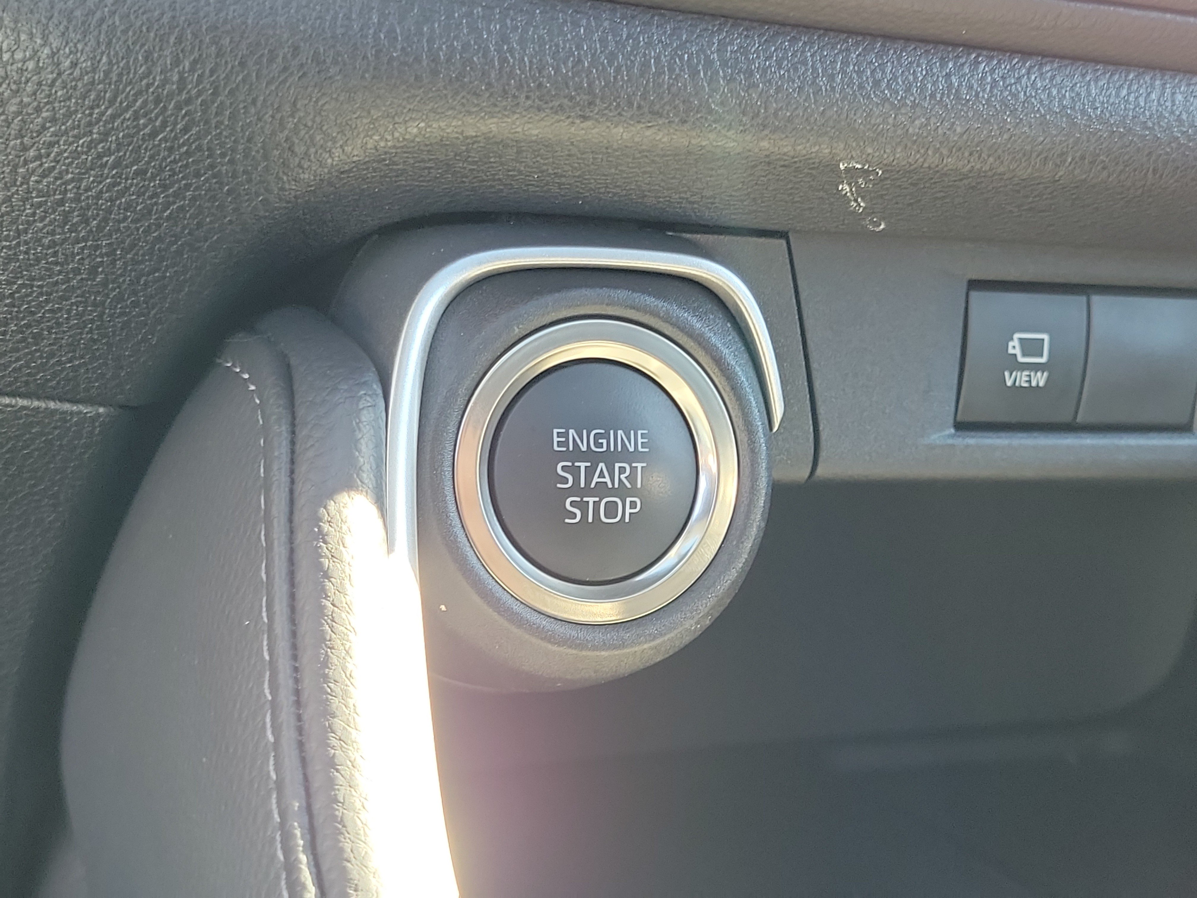 Certified Used 2026 Wind Chill Pearl Toyota Limited image 32